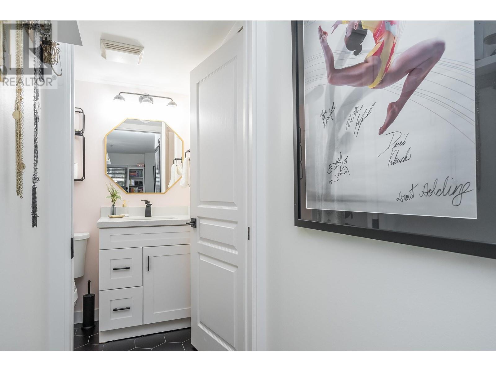 202 214 Eleventh Street, New Westminster, British Columbia  V3M 4C9 - Photo 25 - R2970609