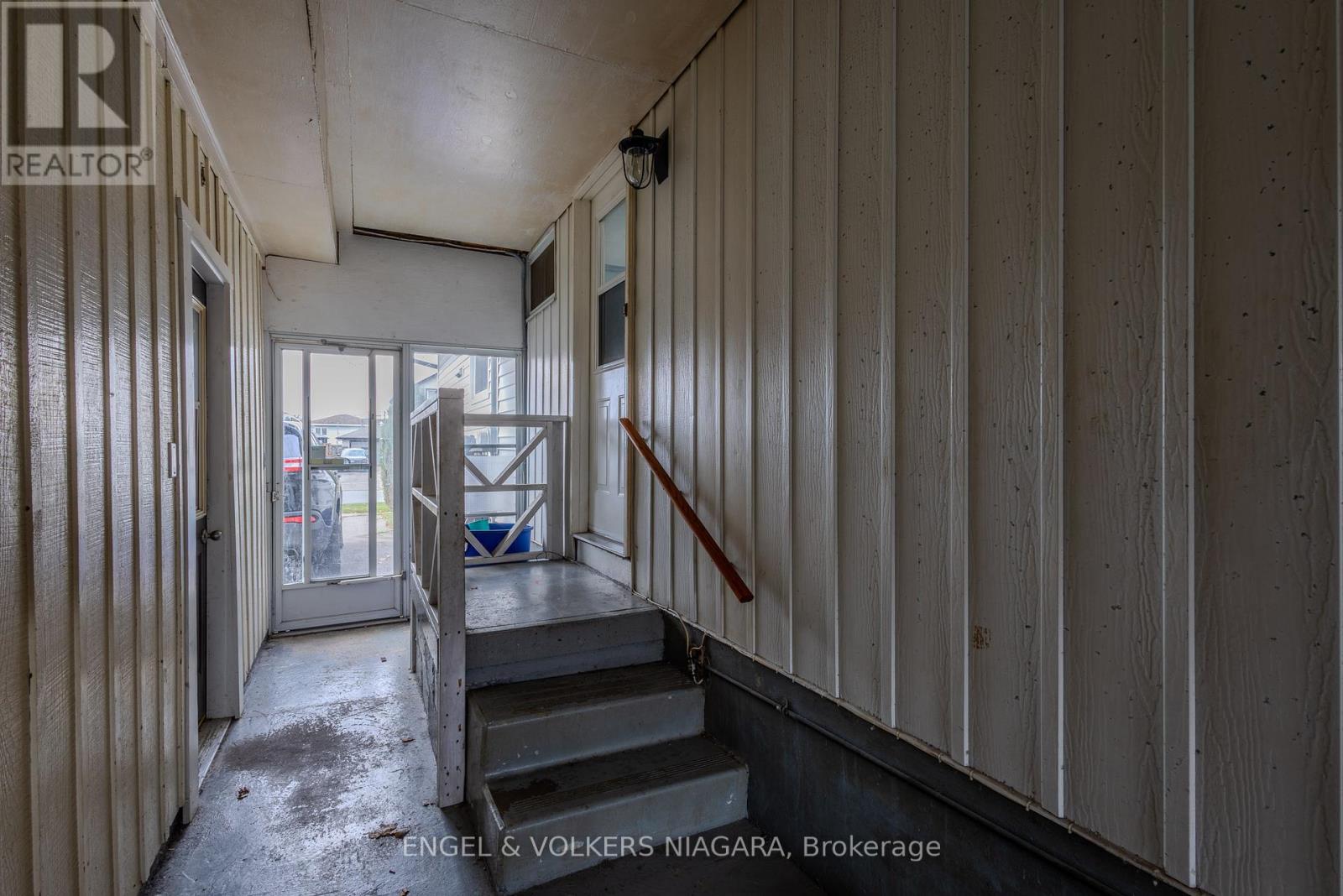 Property at 38 LYONS AVENUE image 3