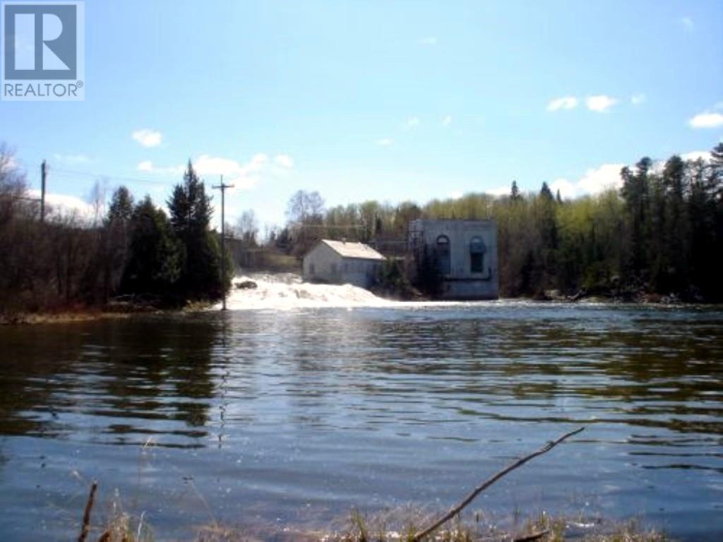 688 Hwy 594, Eagle River, Ontario  P0V 1S0 - Photo 17 - TB241782