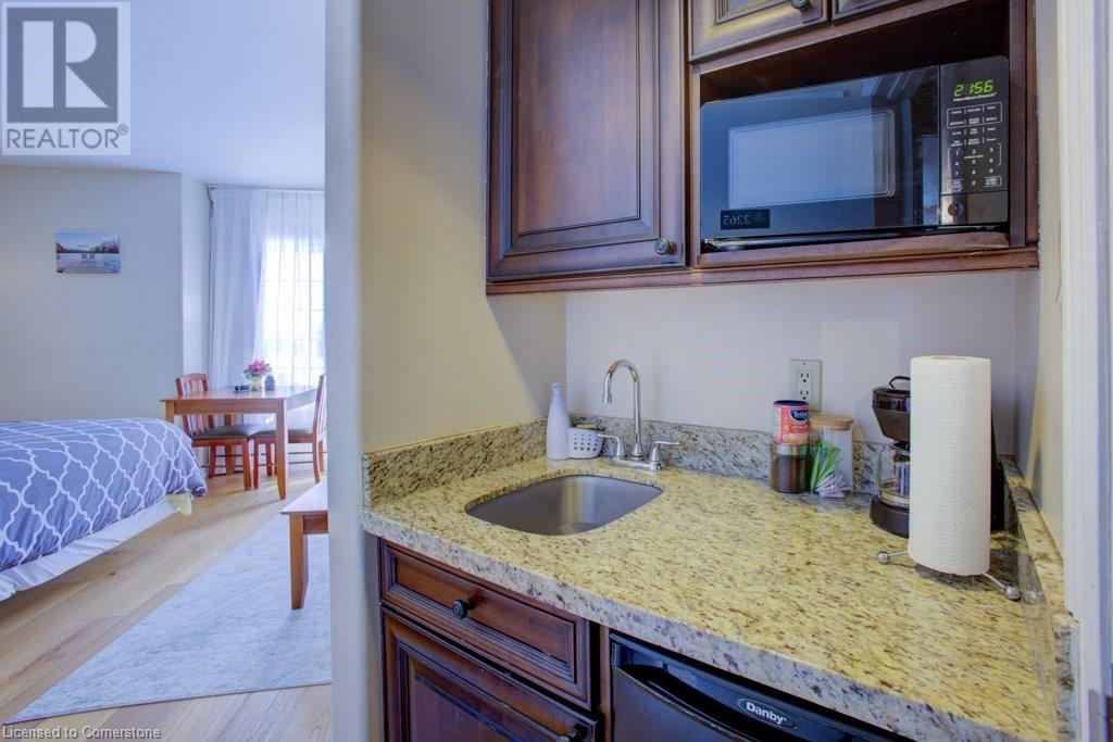 90 Highland Drive Unit# 2264, Shanty Bay, Ontario  L0L 2L0 - Photo 36 - 40703325