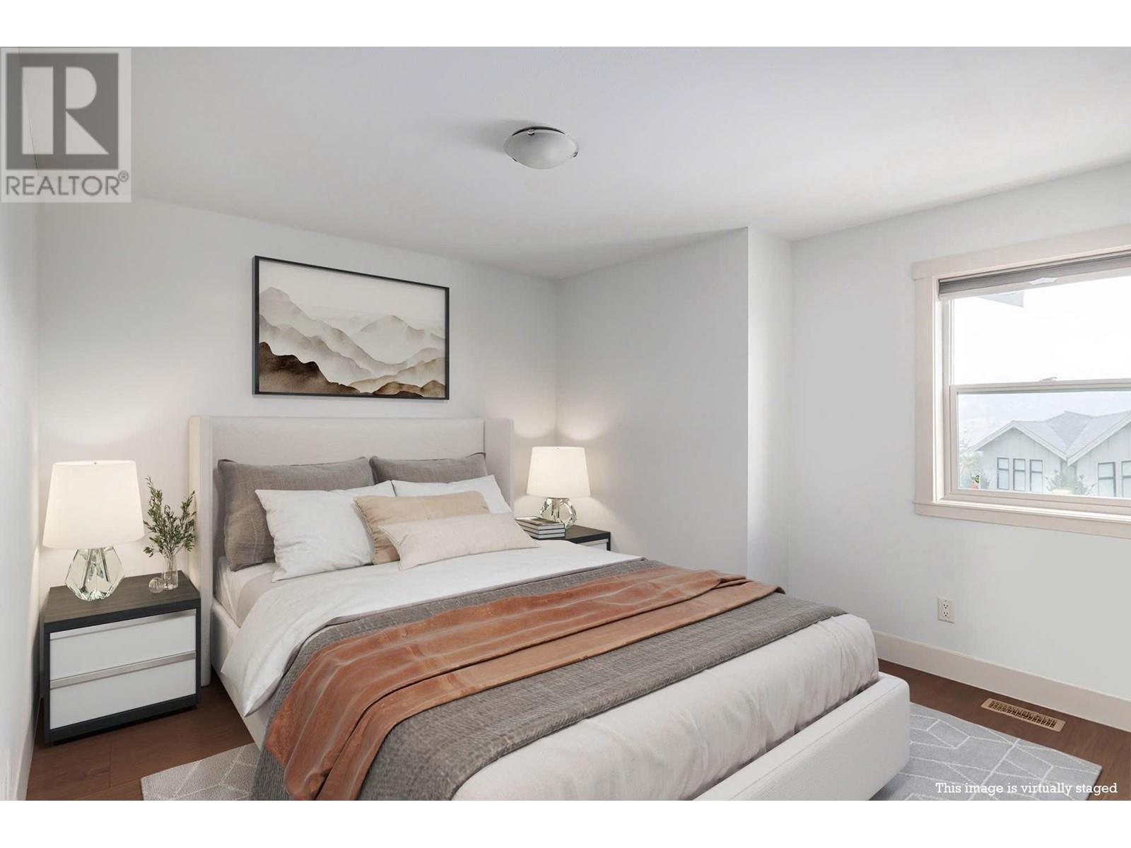 Property at 13452 Shoreline Drive image 5