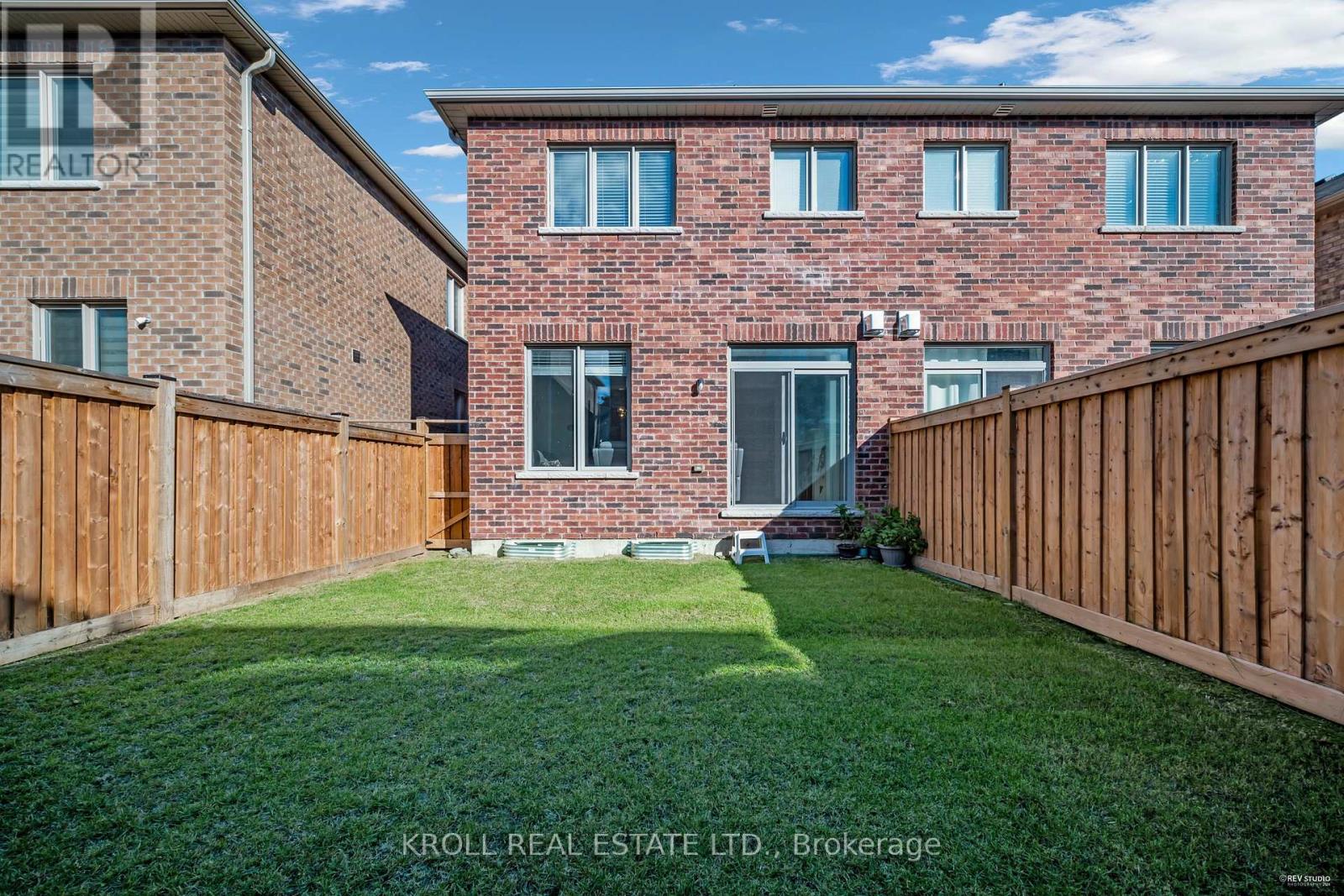 26 Frederick Taylor Way, East Gwillimbury (Mt Albert), Ontario  L0G 1M0 - Photo 40 - N11999779