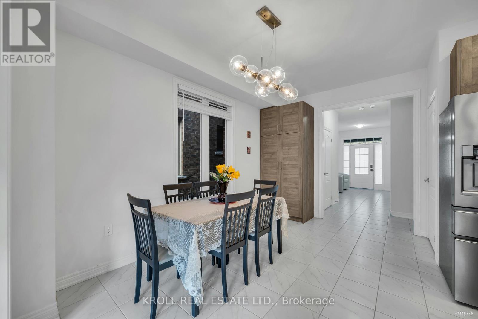 26 Frederick Taylor Way, East Gwillimbury (Mt Albert), Ontario  L0G 1M0 - Photo 7 - N11999779