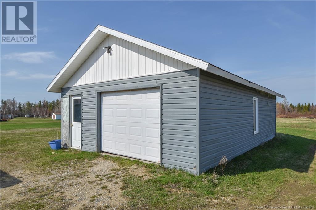 3967 Rue Morais Street, Bas-Caraquet, New Brunswick  E1W 5Y1 - Photo 4 - NB113474
