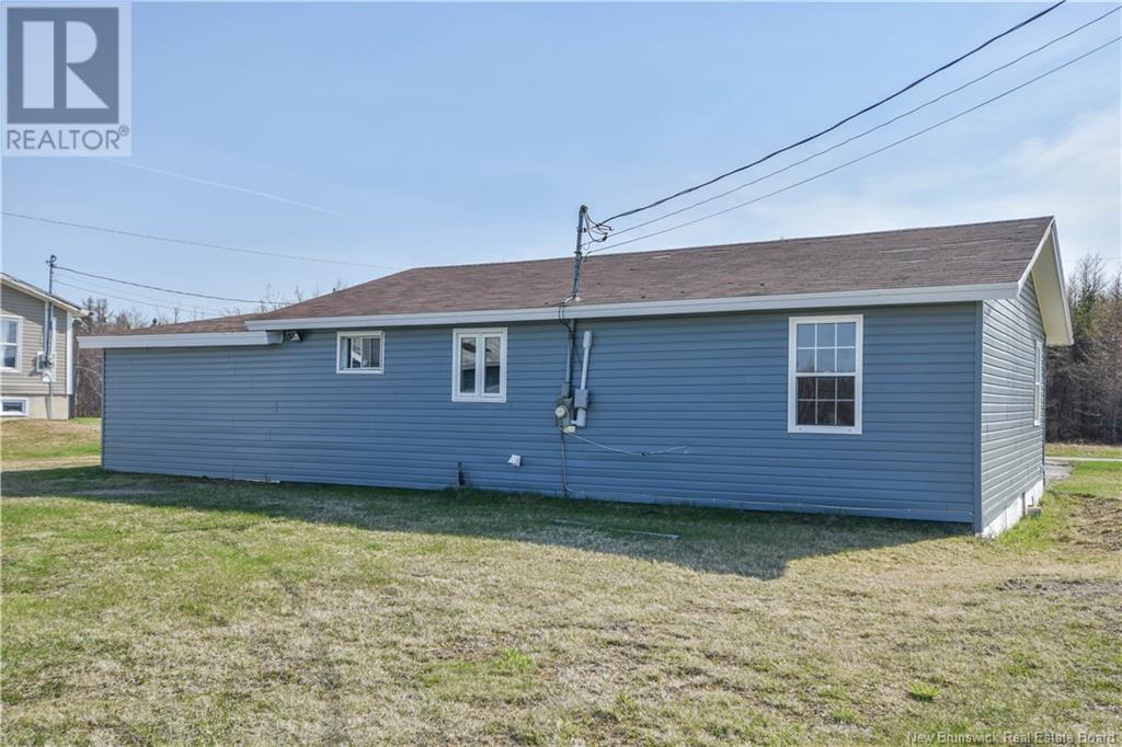 3967 Rue Morais Street, Bas-Caraquet, New Brunswick  E1W 5Y1 - Photo 7 - NB113474