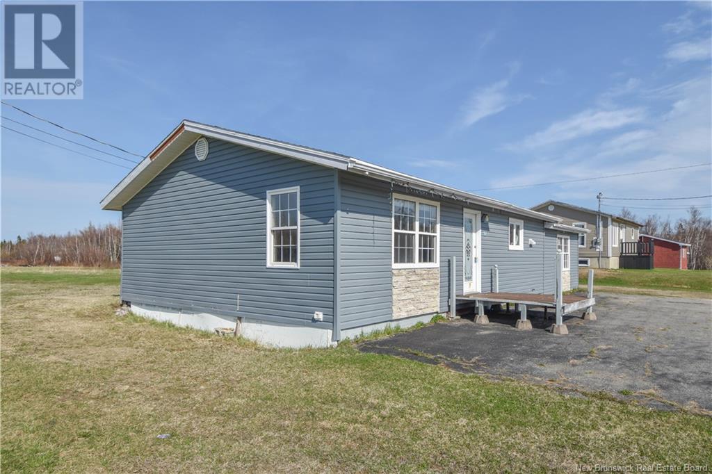 3967 Rue Morais Street, Bas-Caraquet, New Brunswick  E1W 5Y1 - Photo 8 - NB113474