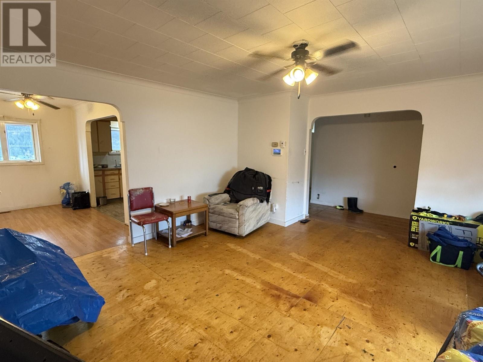 Property at 1175 N SECOND AVENUE image 5