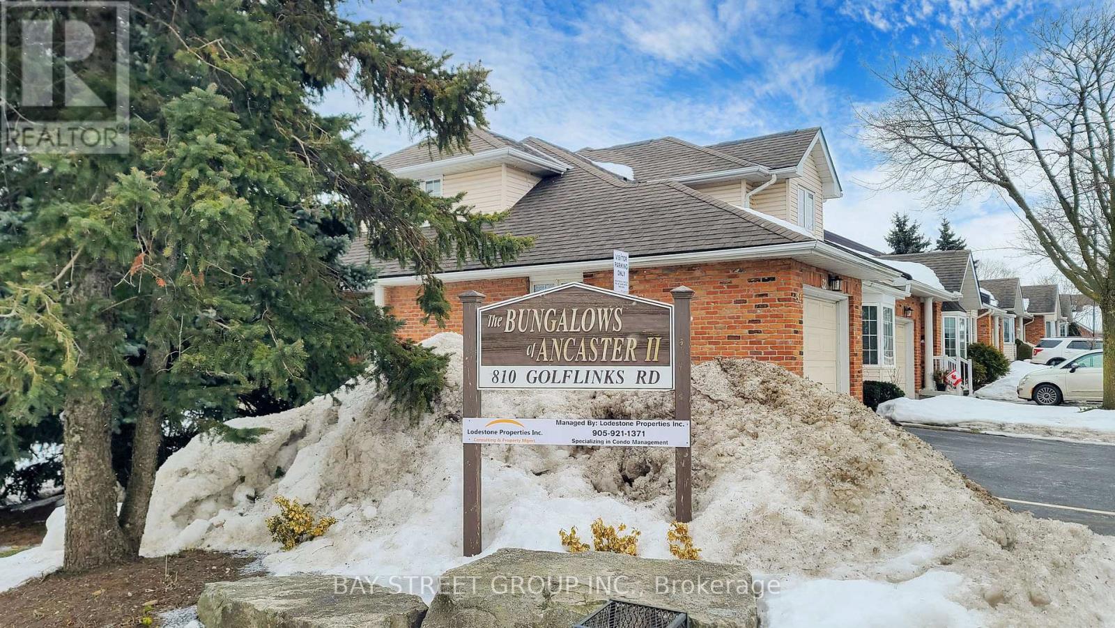 Property at 34 - 810 GOLF LINKS ROAD image 3