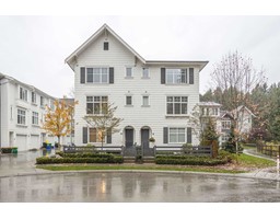 1 10433 158 STREET, Surrey, British Columbia