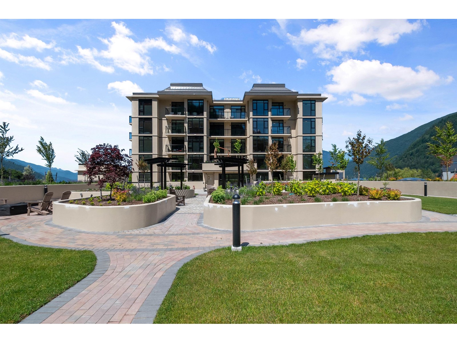 605 120 ESPLANADE AVENUE|Harrison Hot Springs, Harrison Hot Springs, British Columbia