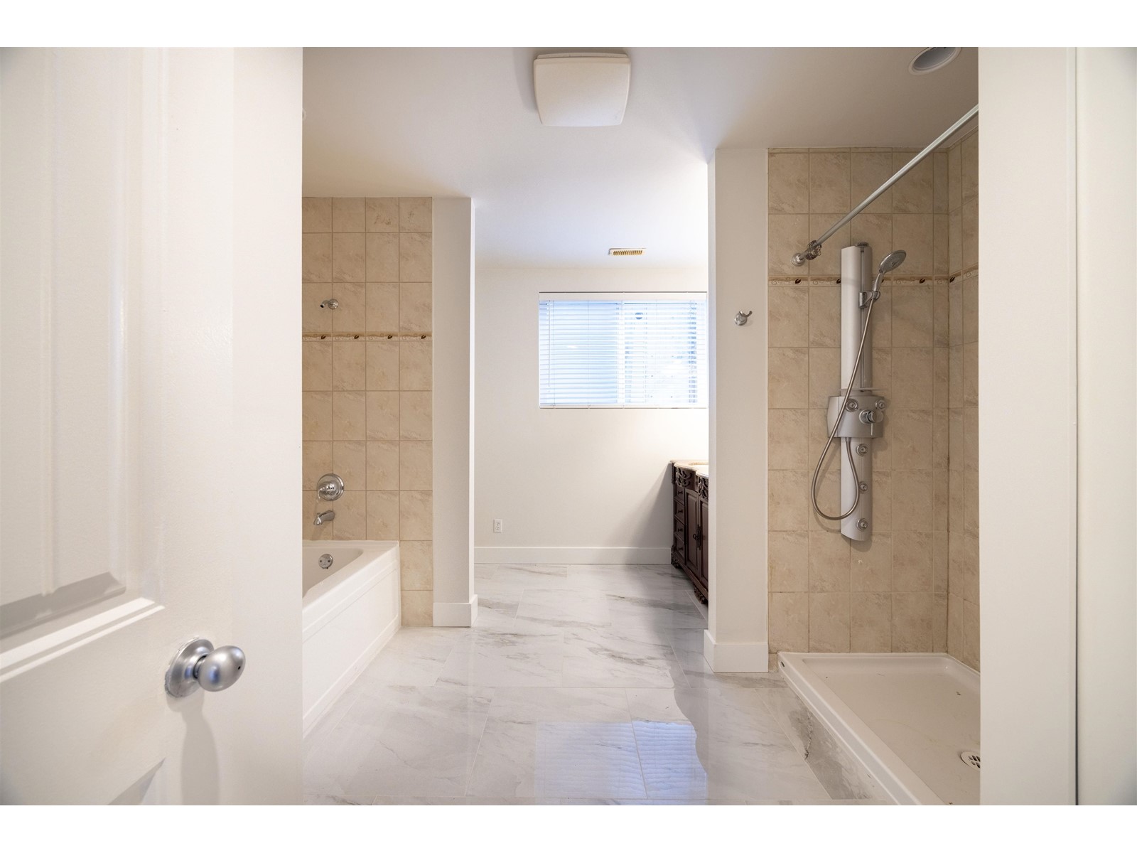 5280 Weeden Place, Promontory, Chilliwack, British Columbia  V2R 5T9 - Photo 18 - R2971211