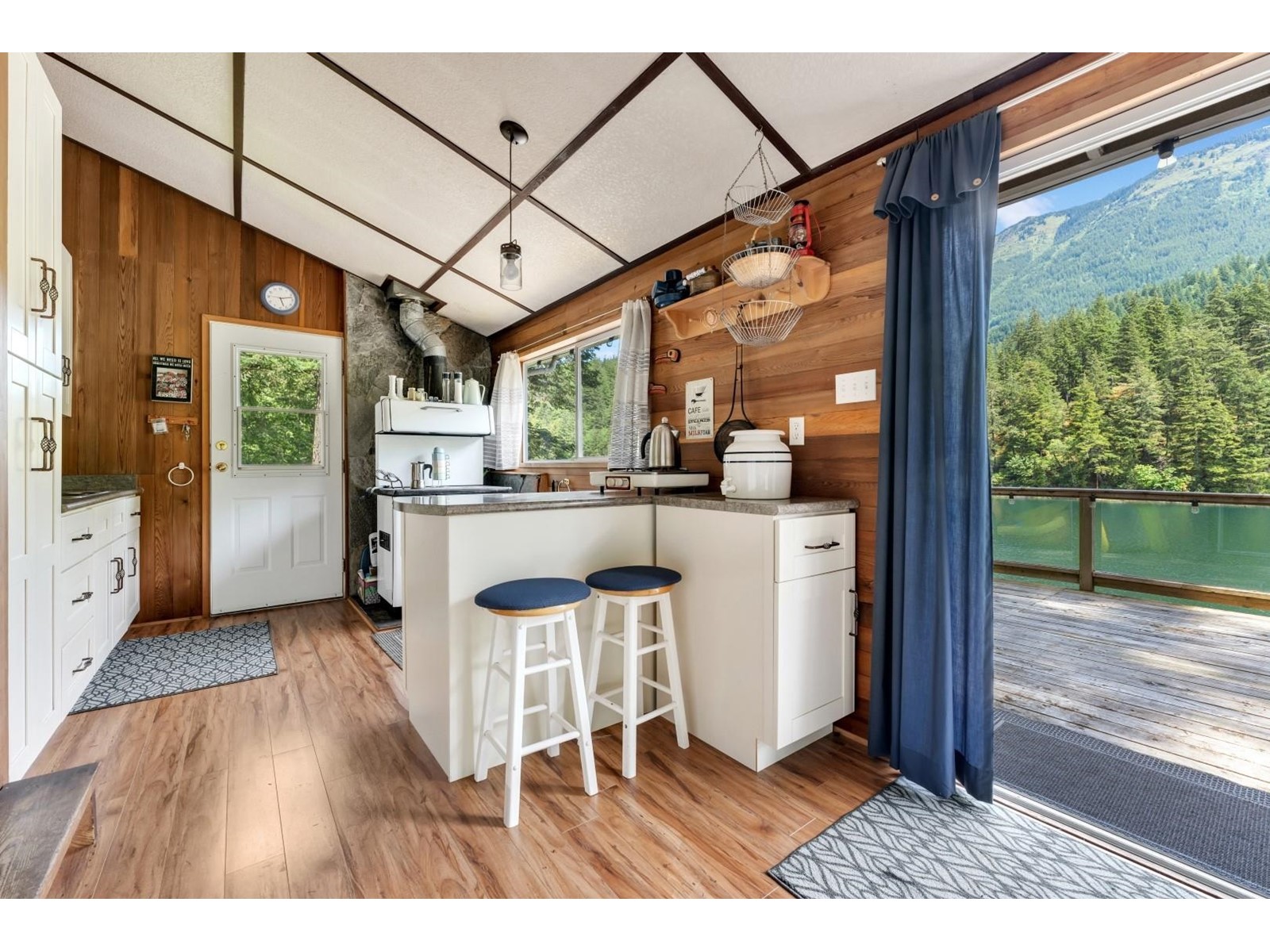 Blk C Dl 184 Cascade Bay, Harrison Lake, Harrison Hot Springs, British Columbia  V0M 1K0 - Photo 17 - R2972270