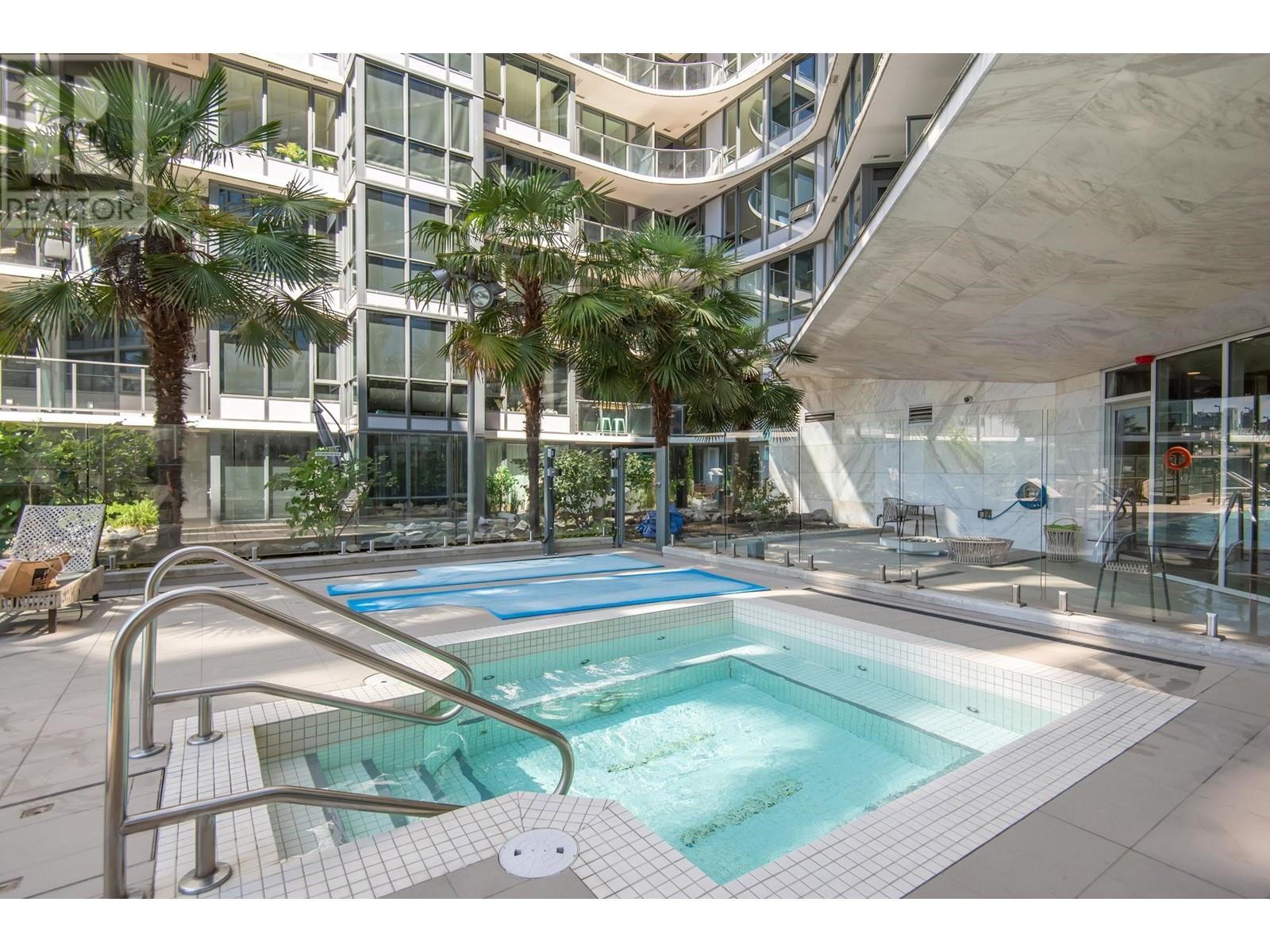 Listing Picture 28 of 40 : 1502 68 SMITHE STREET, Vancouver / 溫哥華 - 魯藝地產 Yvonne Lu Group - MLS Medallion Club Member