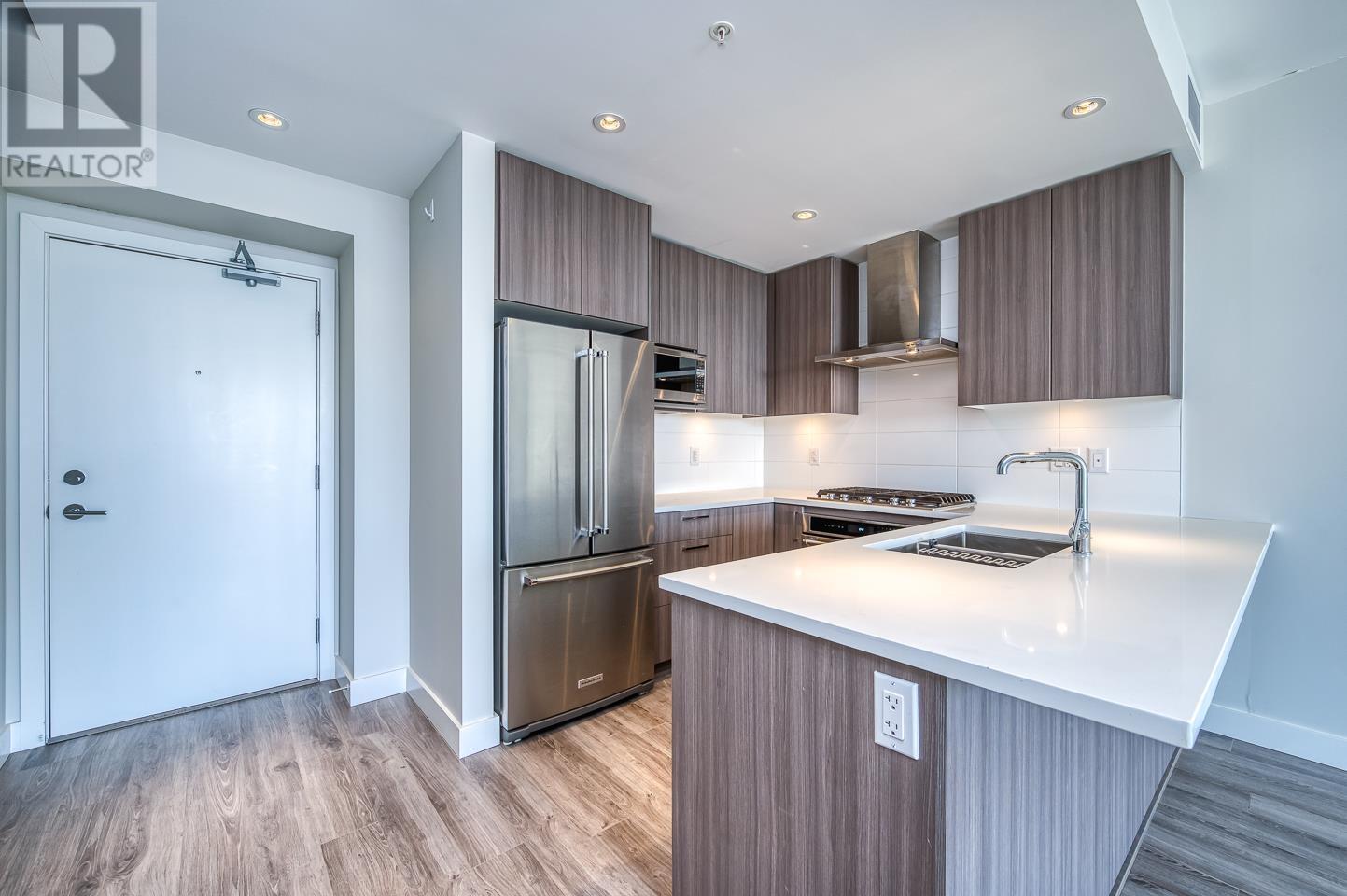 Listing Picture 7 of 35 : 3001 1788 GILMORE AVENUE, Burnaby / 本拿比 - 魯藝地產 Yvonne Lu Group - MLS Medallion Club Member