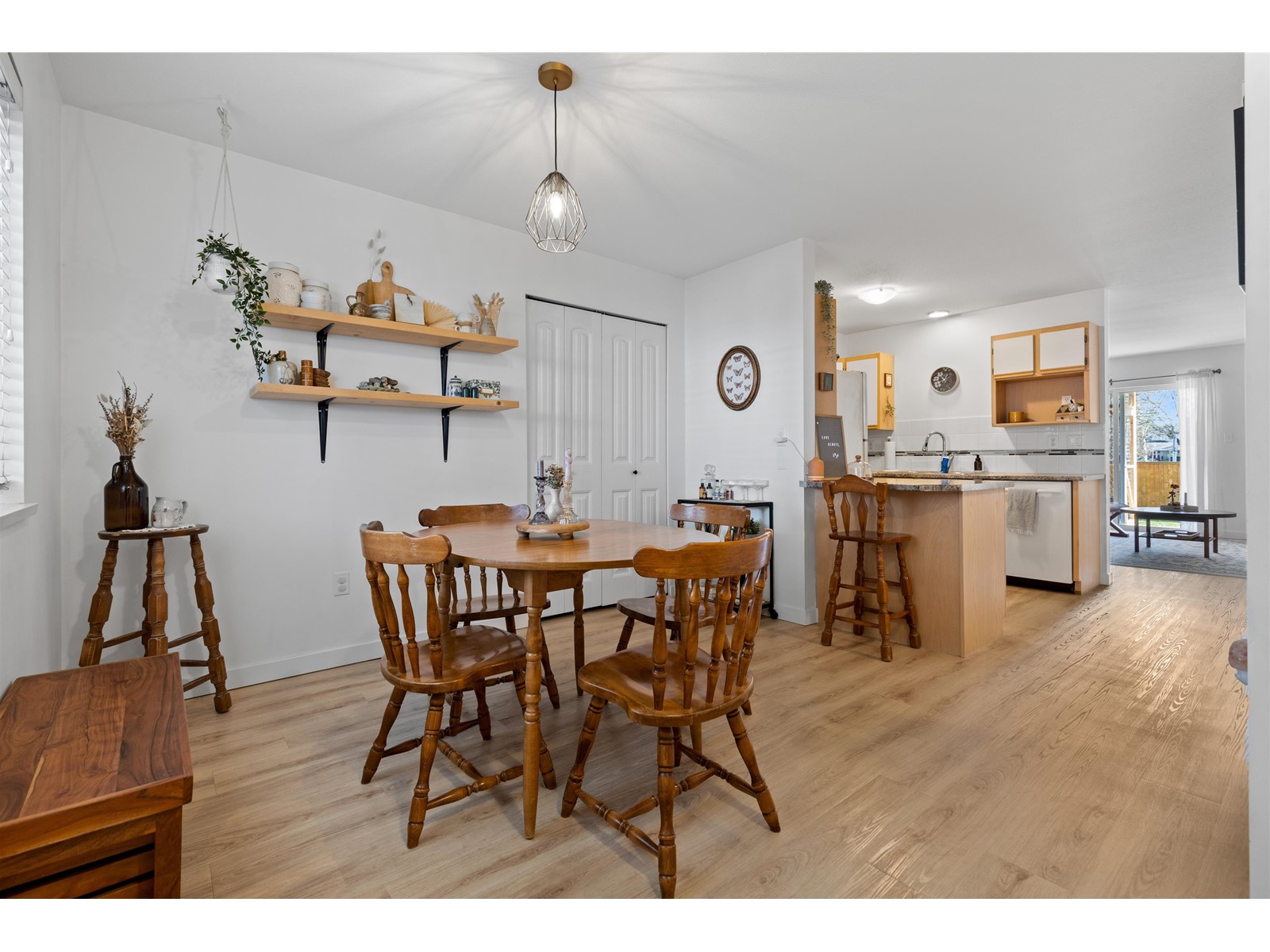 29 7715 Luckakuck Place, Sardis West Vedder, Chilliwack, British Columbia  V2R 3N6 - Photo 2 - R2971067