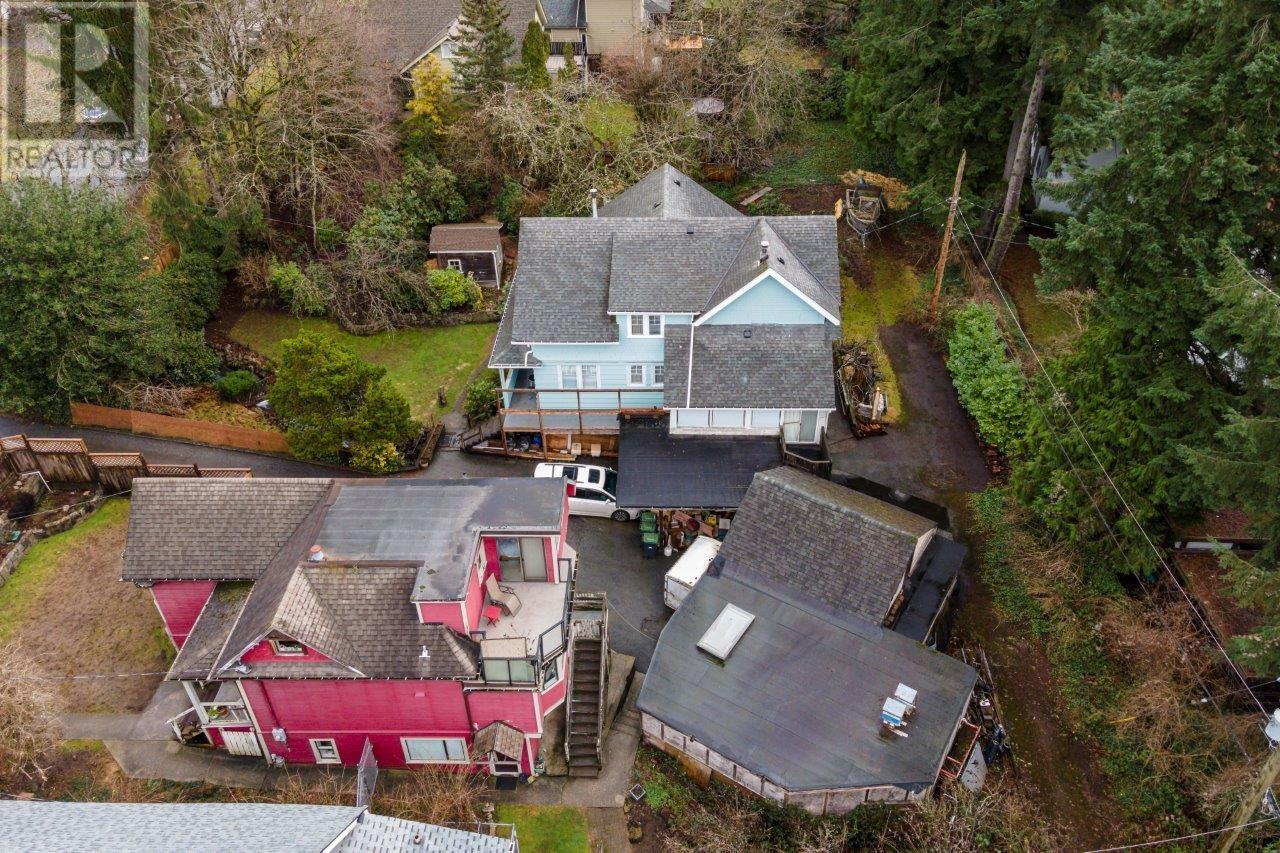 145-151 E Kings Road, North Vancouver, British Columbia  V7N 1H4 - Photo 1 - R2973154