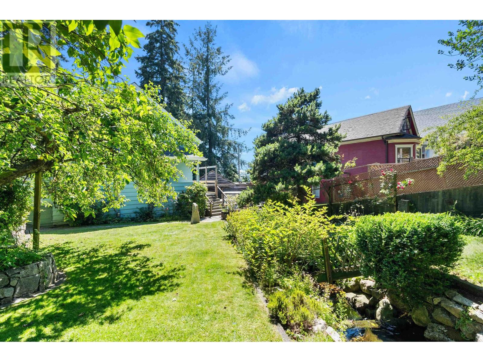 145-151 E Kings Road, North Vancouver, British Columbia  V7N 1H4 - Photo 36 - R2973154