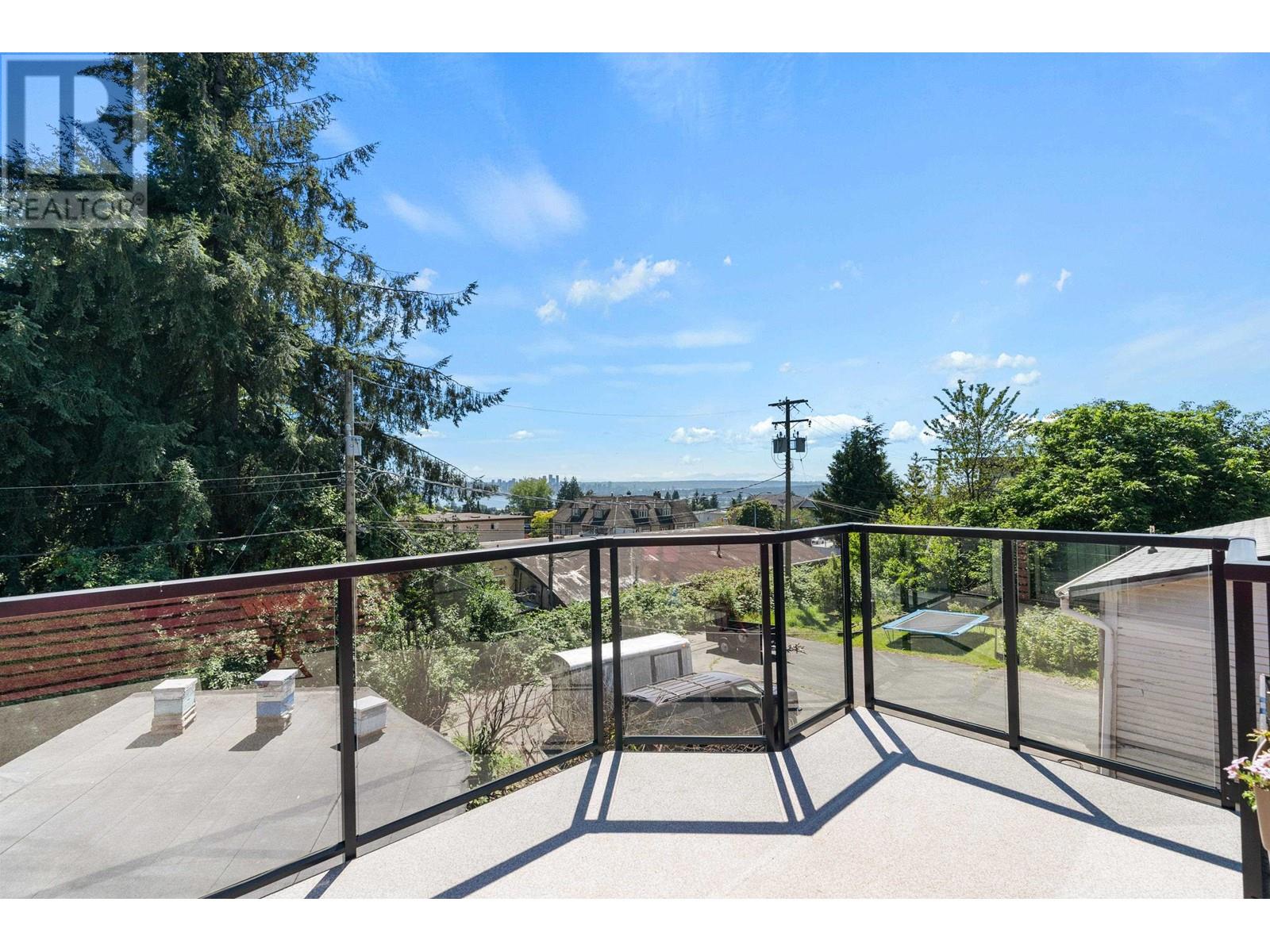 145-151 E Kings Road, North Vancouver, British Columbia  V7N 1H4 - Photo 38 - R2973154