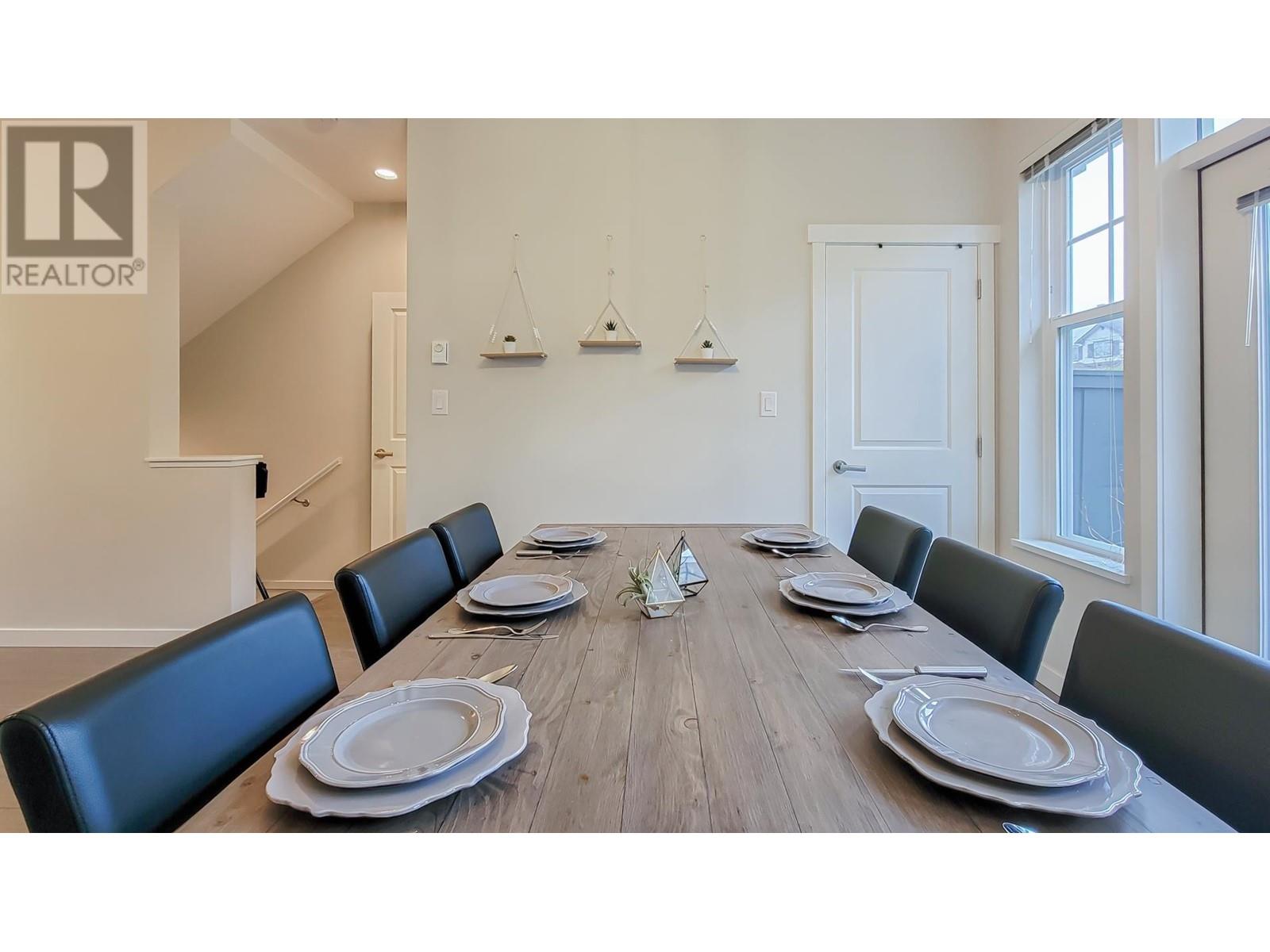 36 3461 Princeton Avenue, Coquitlam, British Columbia  V3E 0M2 - Photo 9 - R2972365