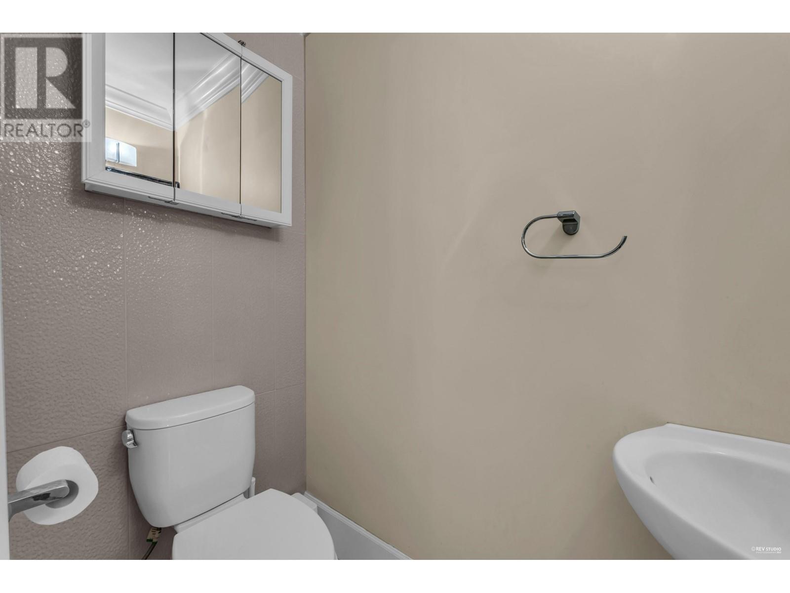 Listing Picture 6 of 21 : 5 6331 NO. 4 ROAD, Richmond / 烈治文 - 魯藝地產 Yvonne Lu Group - MLS Medallion Club Member