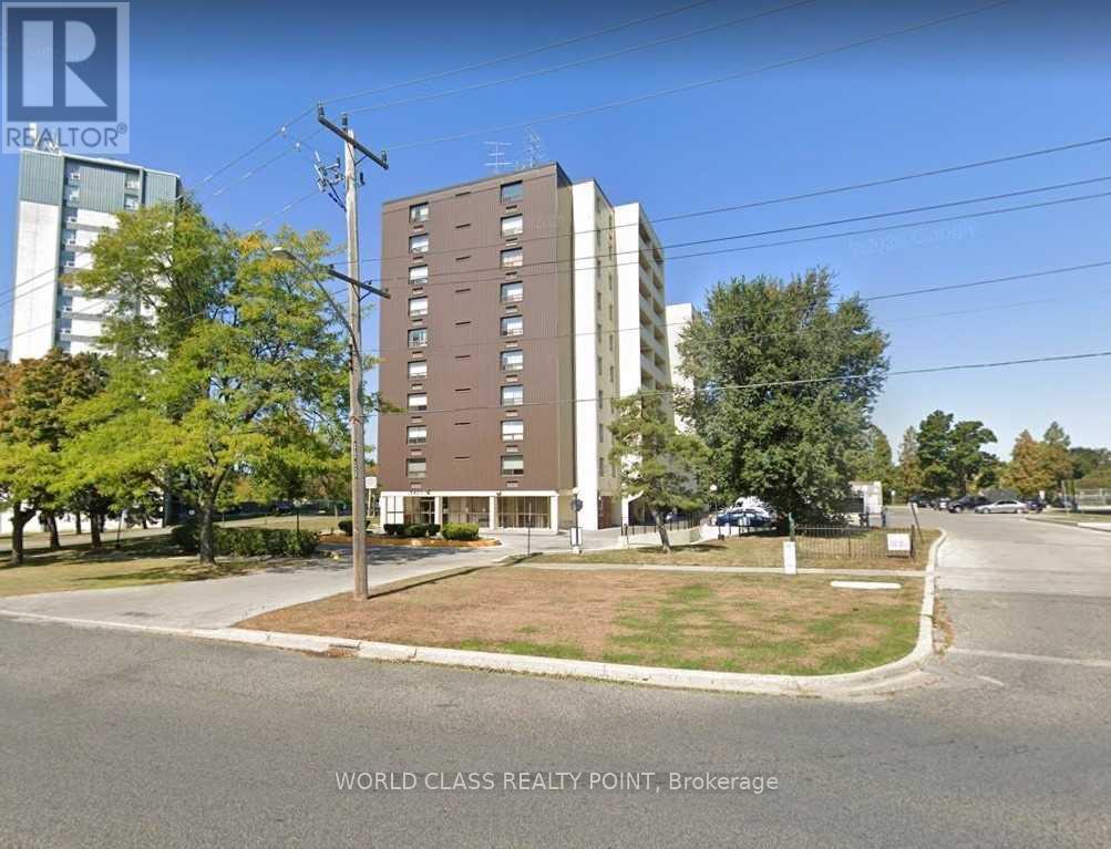 Property at 807 - 3420 EGLINTON AVENUE E image 2