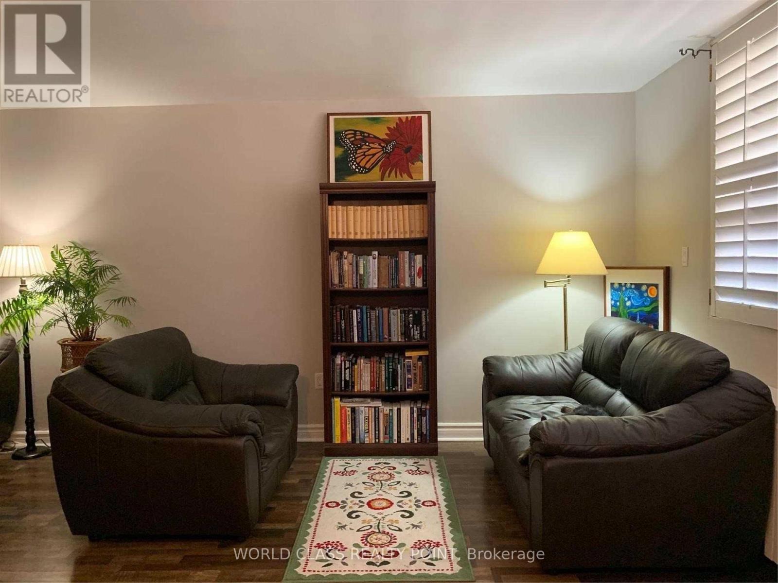 Property at 807 - 3420 EGLINTON AVENUE E image 5