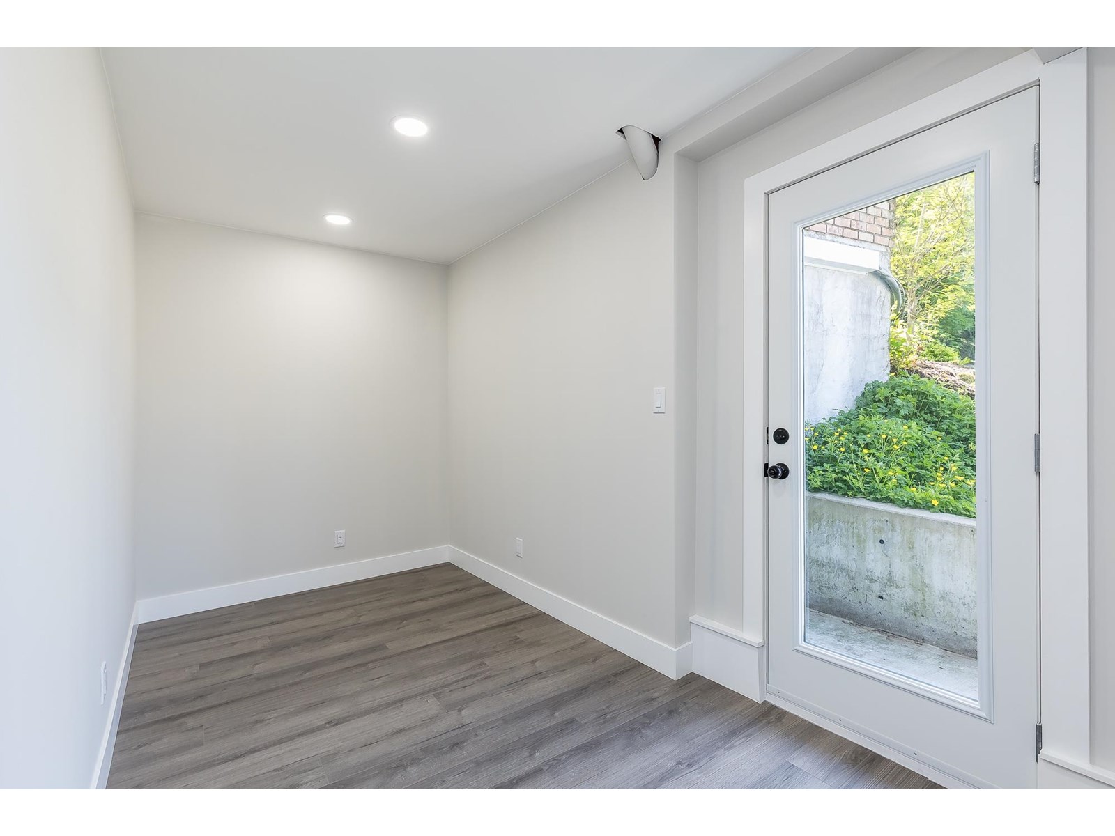 41056 Belrose Road, Abbotsford, British Columbia  V3G 2M9 - Photo 32 - R2972851
