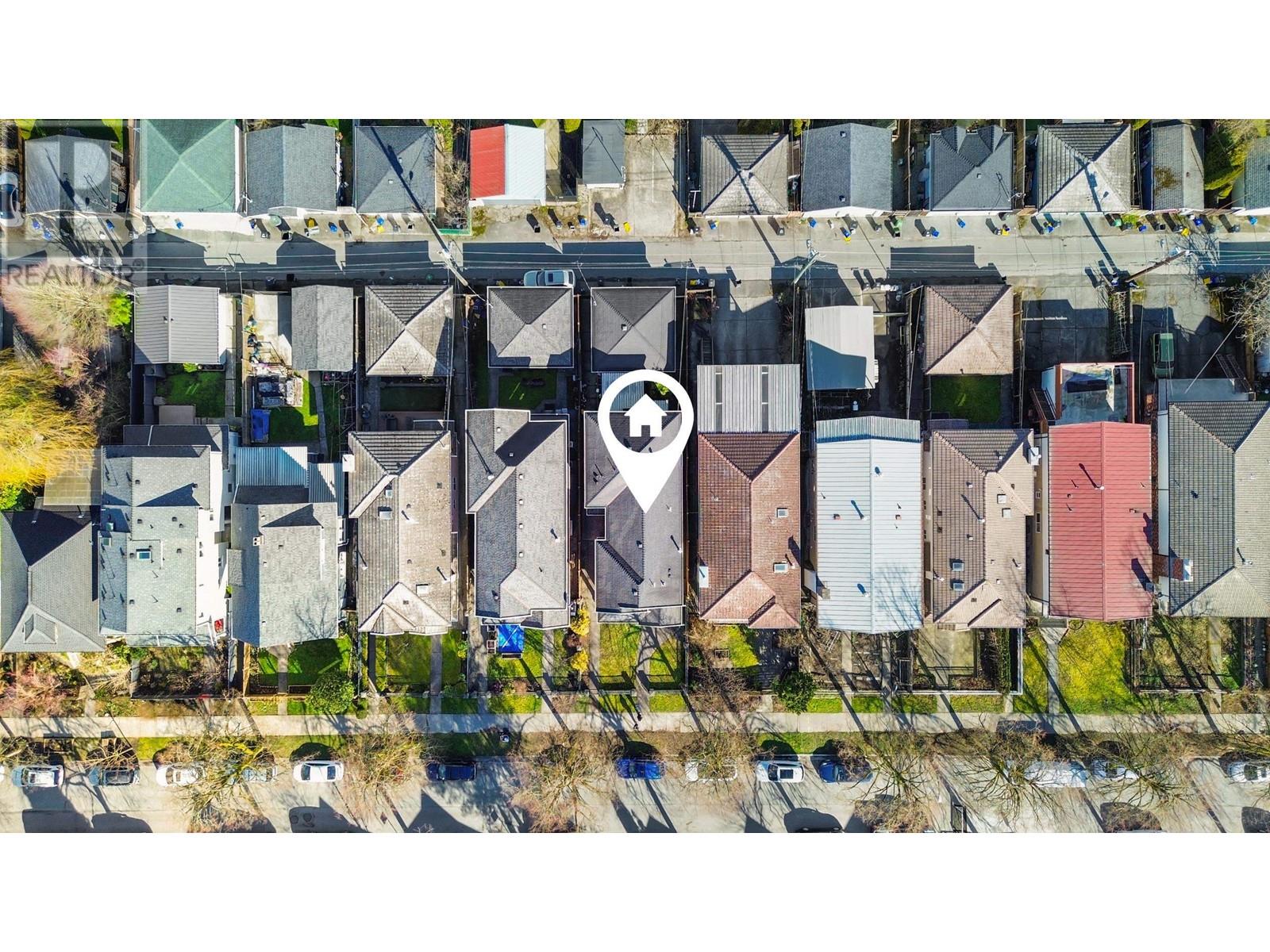 Listing Picture 21 of 25 : 1803 E 14TH AVENUE, Vancouver / 溫哥華 - 魯藝地產 Yvonne Lu Group - MLS Medallion Club Member