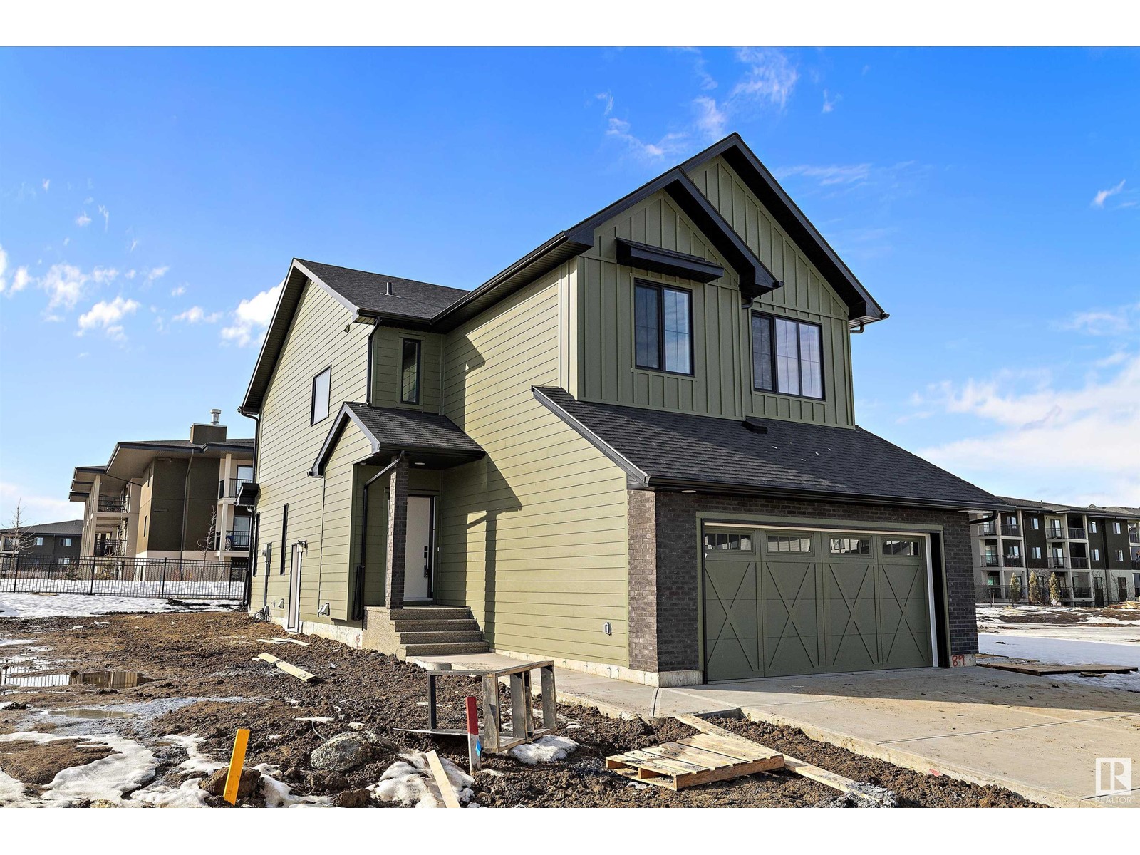 Property at 89 Newbury CI image 2