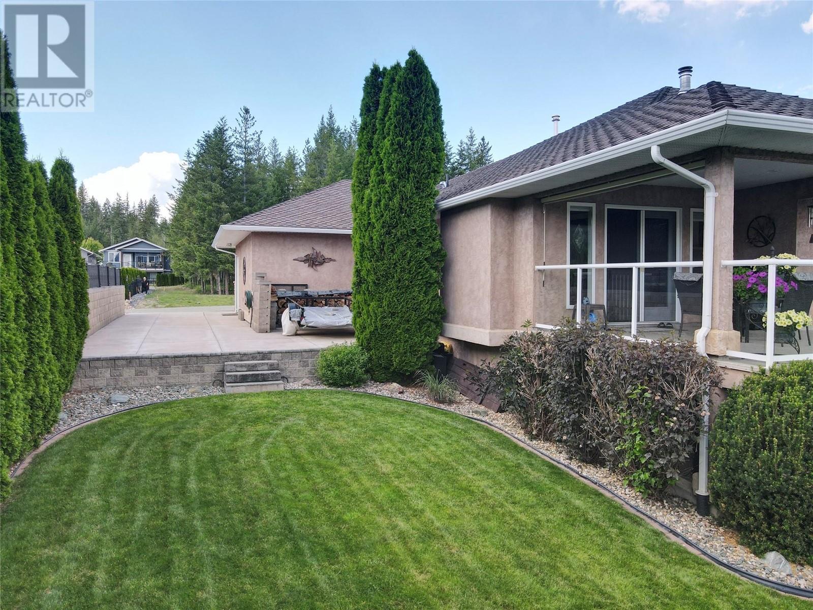 Property at 2718 Sunnydale Drive image 2