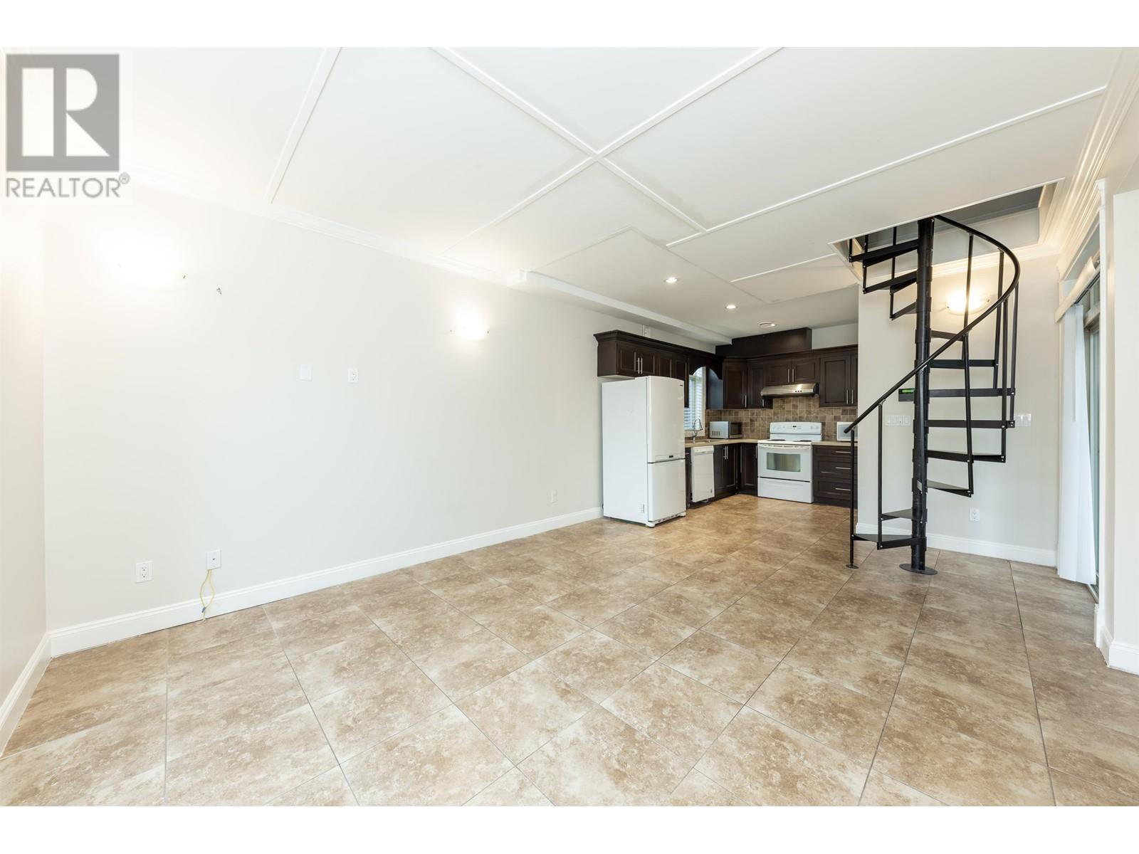 Listing Picture 35 of 40 : 9626 PATTERSON ROAD, Richmond / 烈治文 - 魯藝地產 Yvonne Lu Group - MLS Medallion Club Member
