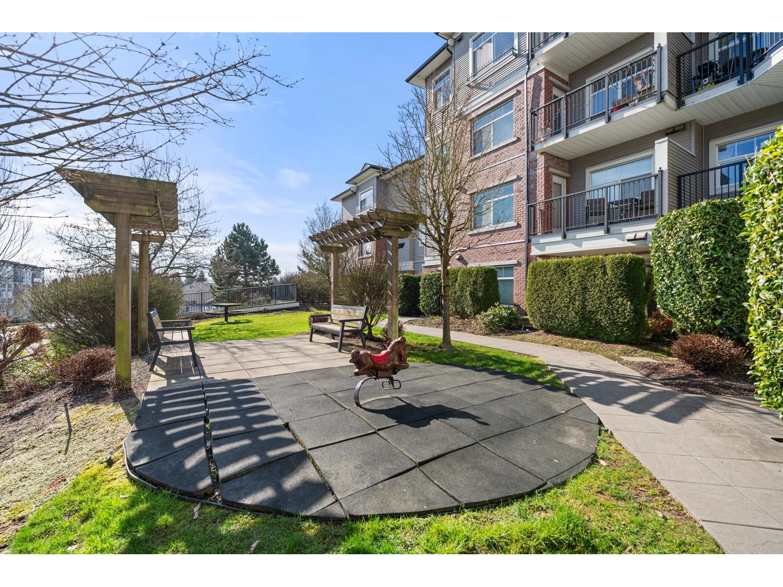 403 19530 65 Avenue, Surrey, British Columbia  V4N 6M1 - Photo 25 - R2972350