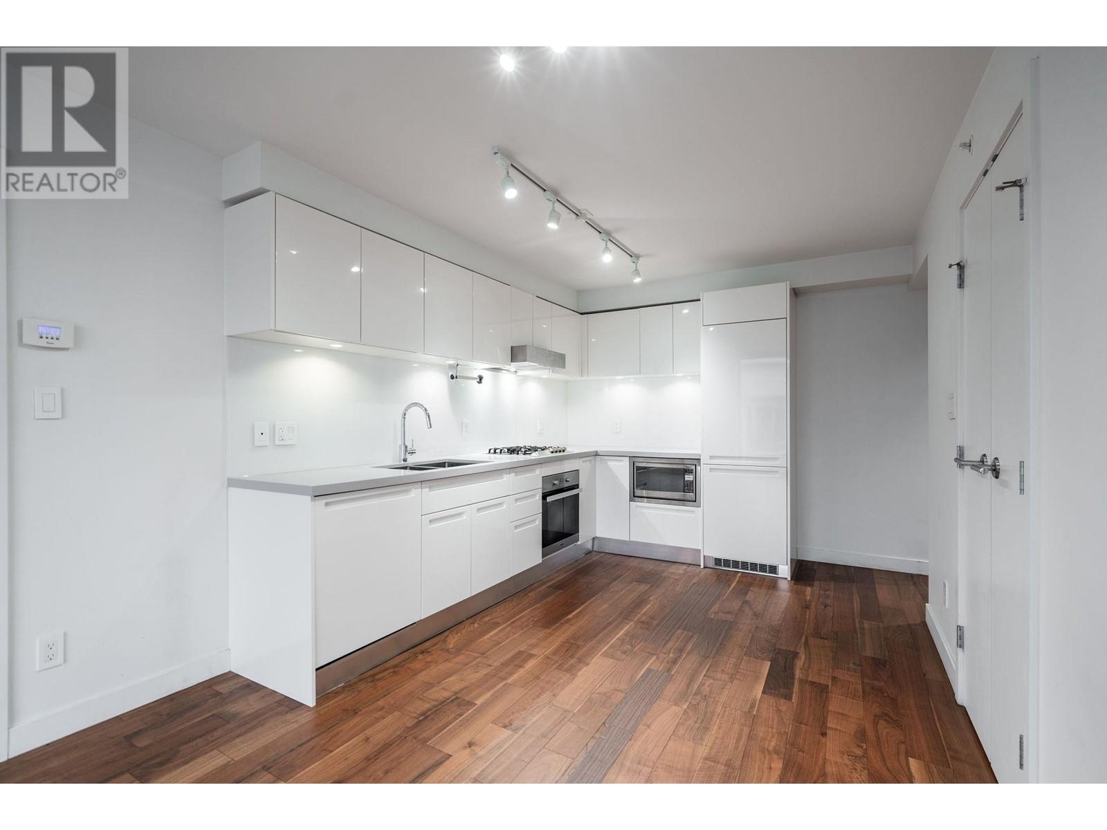 Listing Picture 6 of 40 : 1206 188 KEEFER STREET, Vancouver / 溫哥華 - 魯藝地產 Yvonne Lu Group - MLS Medallion Club Member