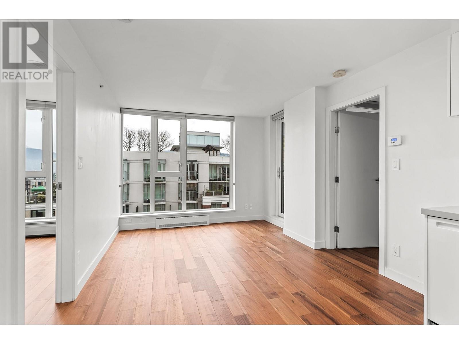 Listing Picture 17 of 40 : 1206 188 KEEFER STREET, Vancouver / 溫哥華 - 魯藝地產 Yvonne Lu Group - MLS Medallion Club Member