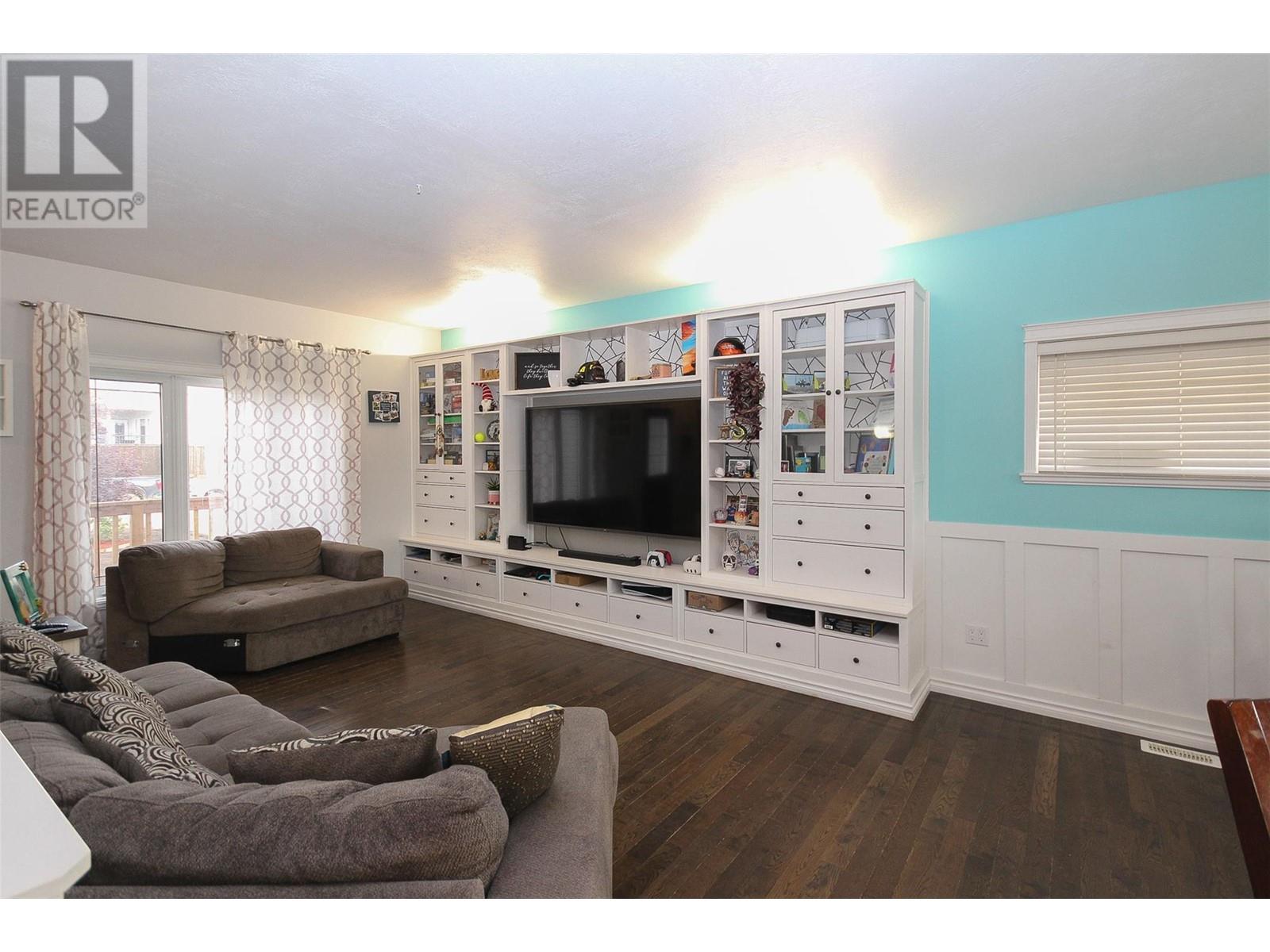 8709 19a Street, Dawson Creek, British Columbia  V1G 0A7 - Photo 8 - 10337457
