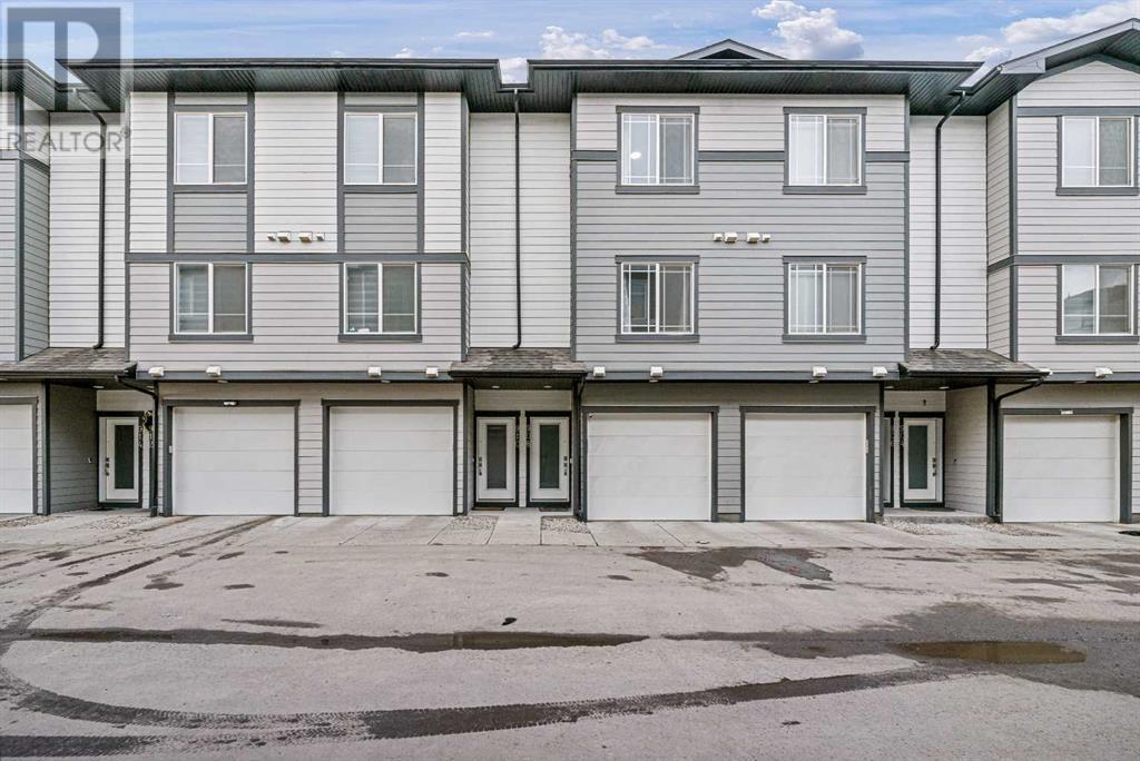 Property at 908, 95 Skyview Close NE image 1