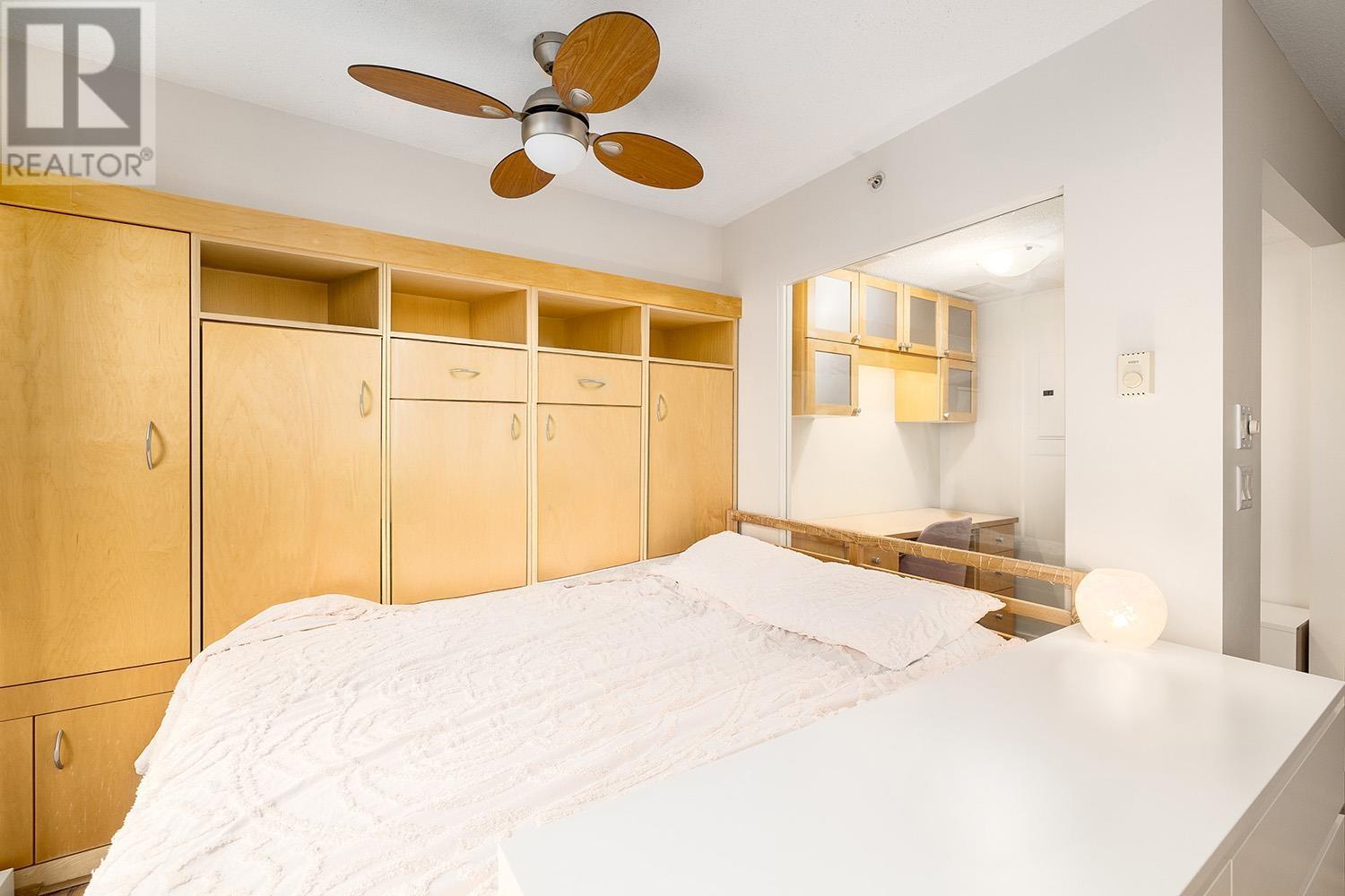 1106 1003 Burnaby Street, Vancouver, British Columbia  V6E 4R7 - Photo 13 - R2973183