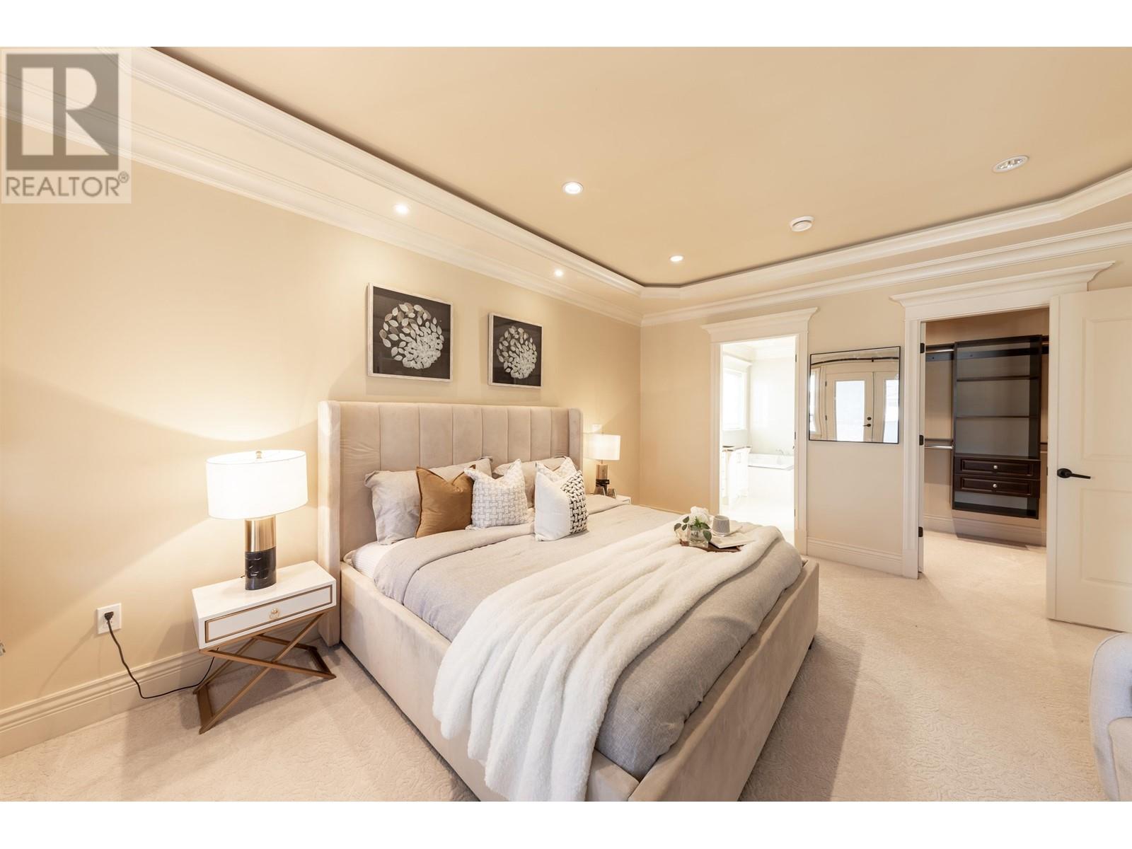 Listing Picture 22 of 32 : 9340 CHAPMOND CRESCENT, Richmond / 烈治文 - 魯藝地產 Yvonne Lu Group - MLS Medallion Club Member