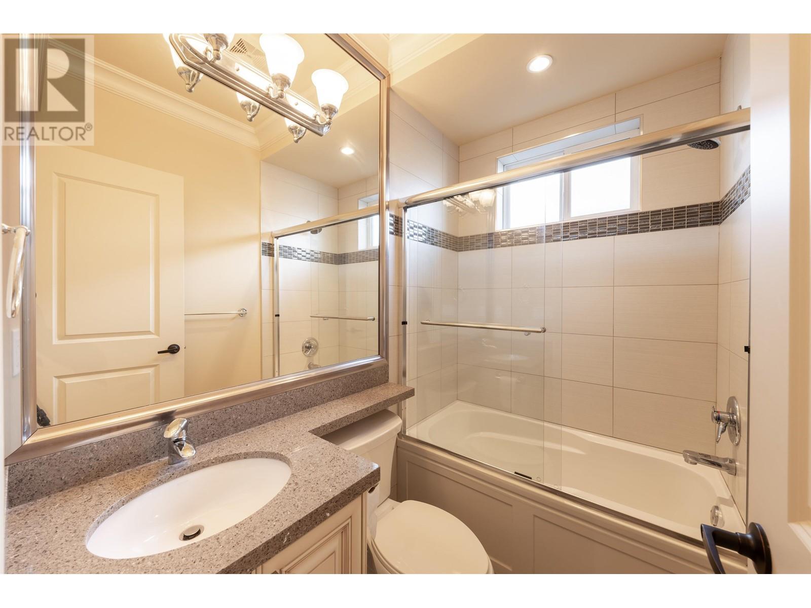 Listing Picture 26 of 32 : 9340 CHAPMOND CRESCENT, Richmond / 烈治文 - 魯藝地產 Yvonne Lu Group - MLS Medallion Club Member