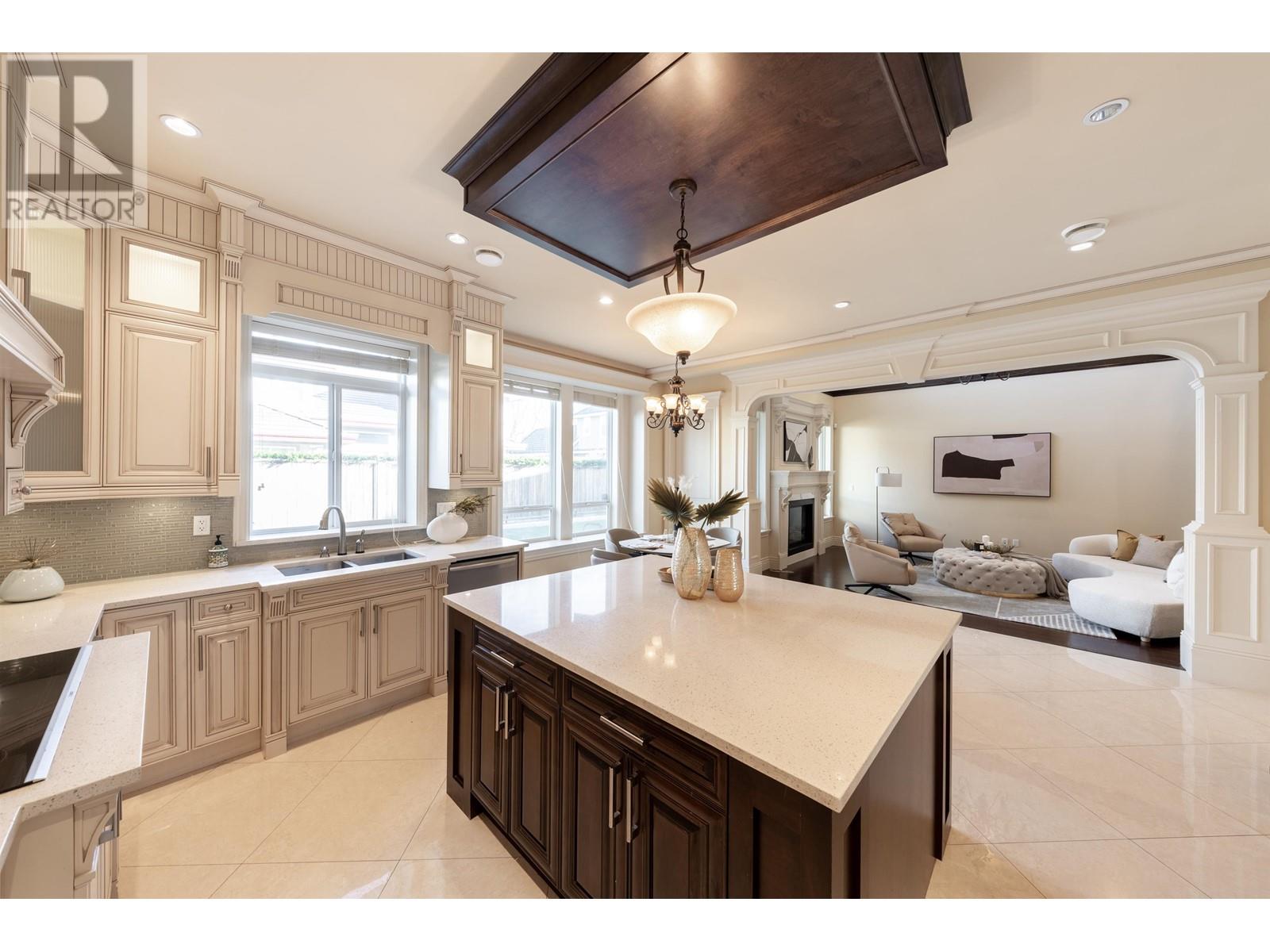 Listing Picture 8 of 32 : 9340 CHAPMOND CRESCENT, Richmond / 烈治文 - 魯藝地產 Yvonne Lu Group - MLS Medallion Club Member