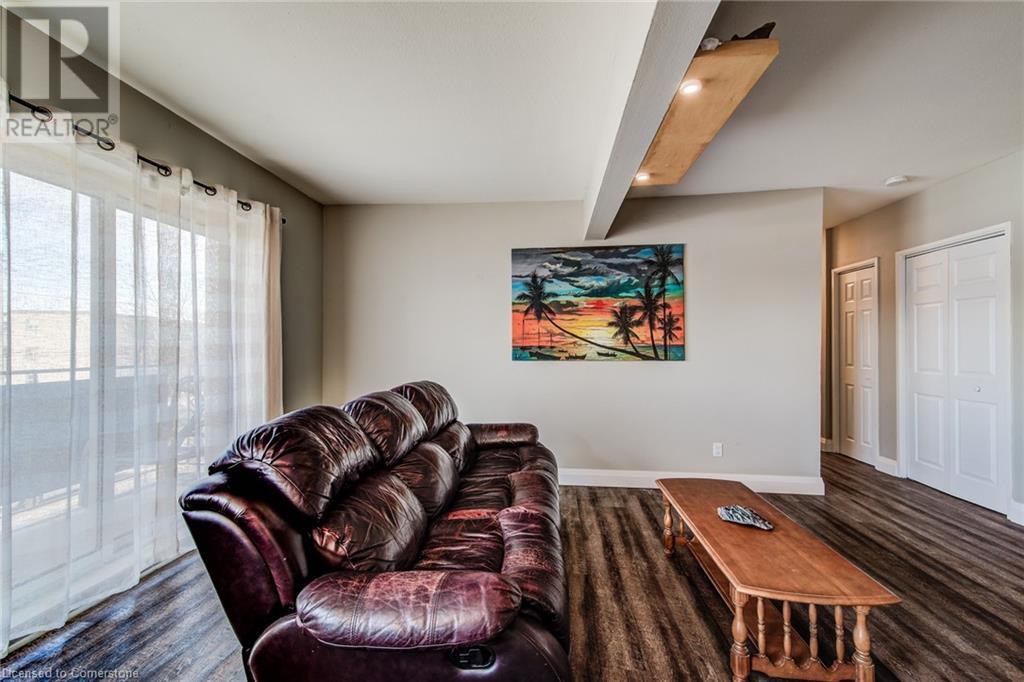 283 Fairway Road N Unit# 202, Kitchener, Ontario  N2A 2P1 - Photo 10 - 40703210