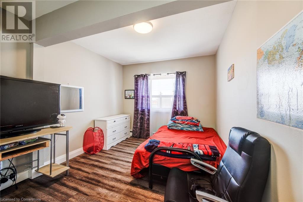 283 Fairway Road N Unit# 202, Kitchener, Ontario  N2A 2P1 - Photo 14 - 40703210