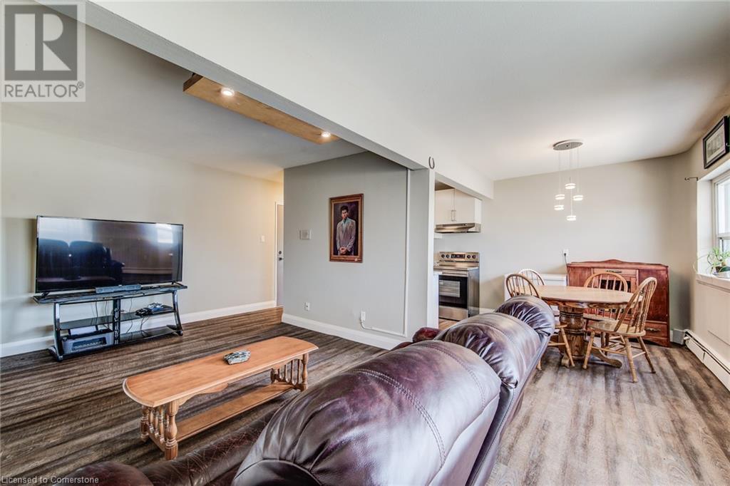 Property at 283 FAIRWAY Road N Unit# 202 image 5
