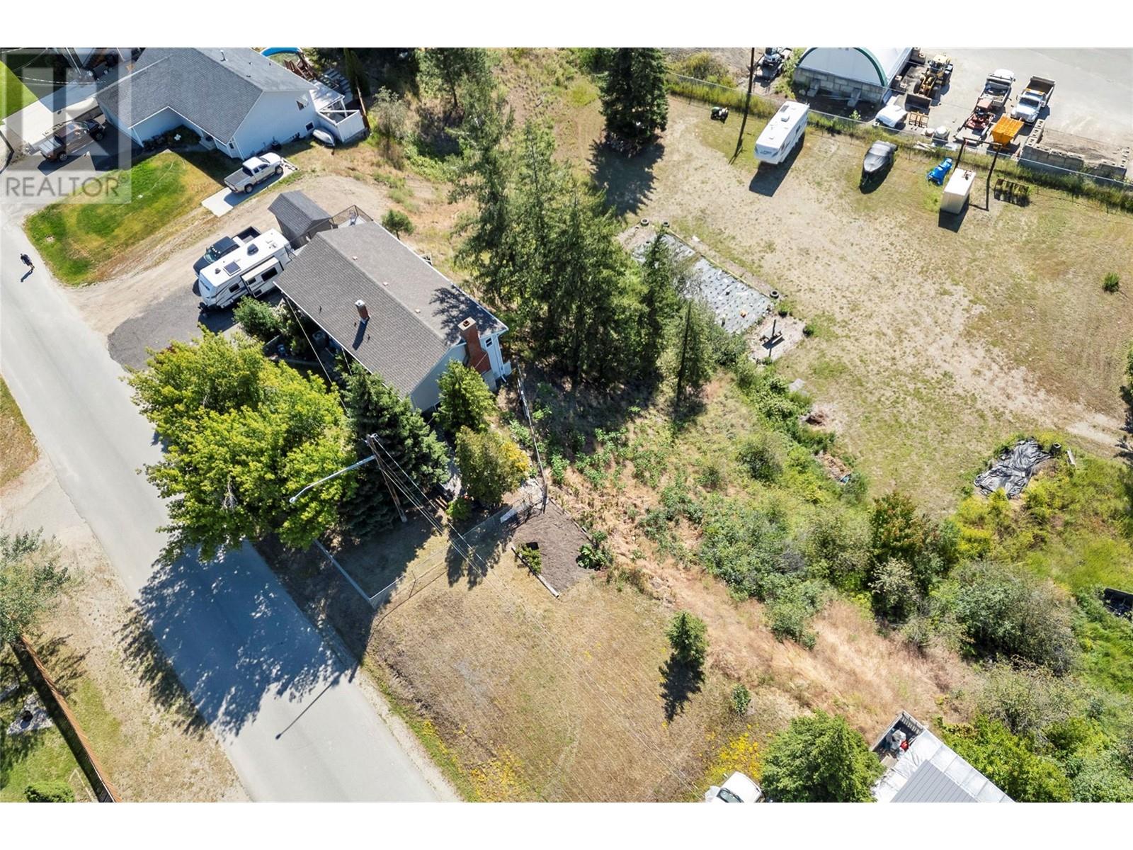 Property at 1117 Thompson Avenue image 1