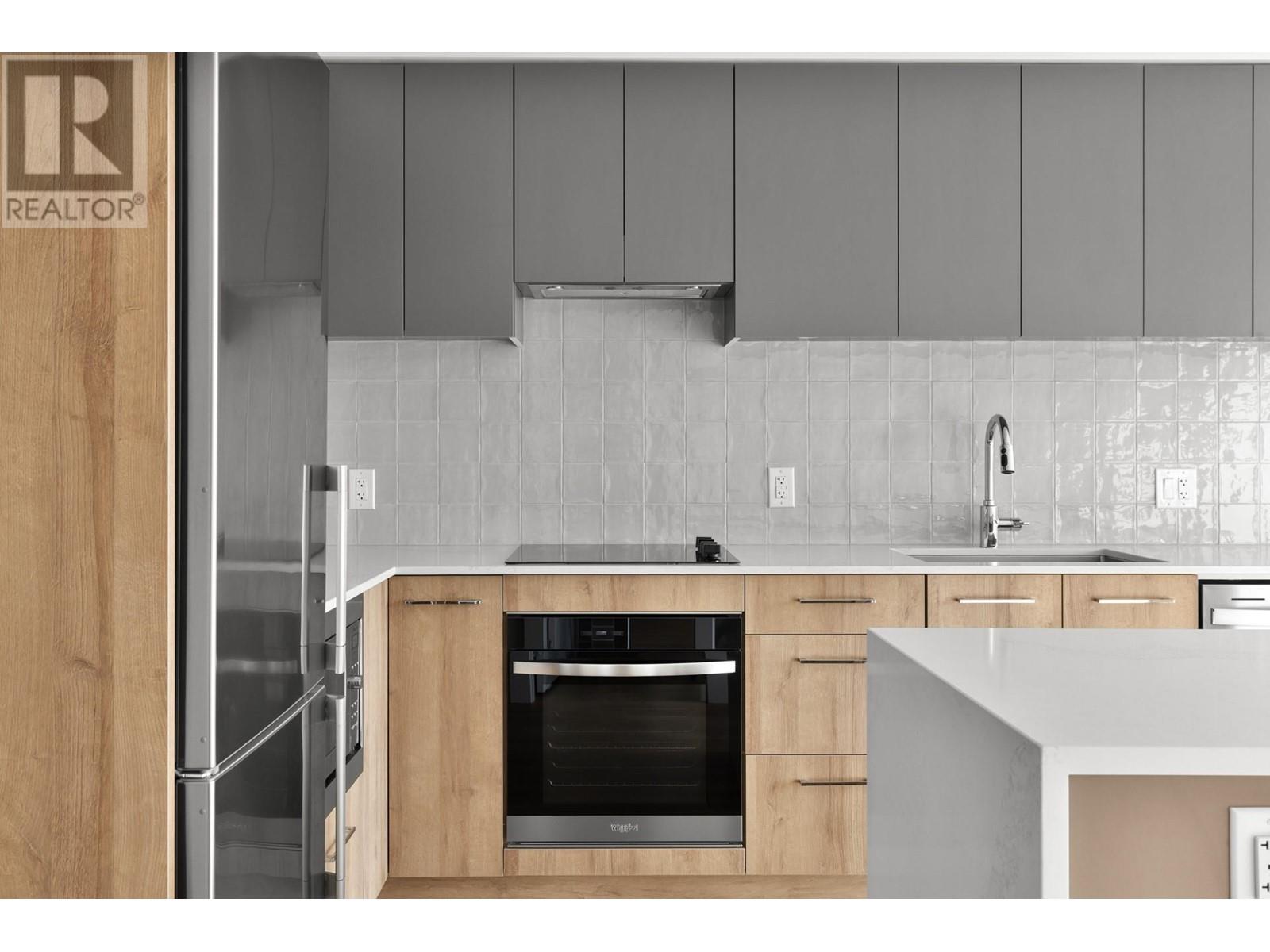 Property at 3699 Capozzi Road Unit# 506 image 3