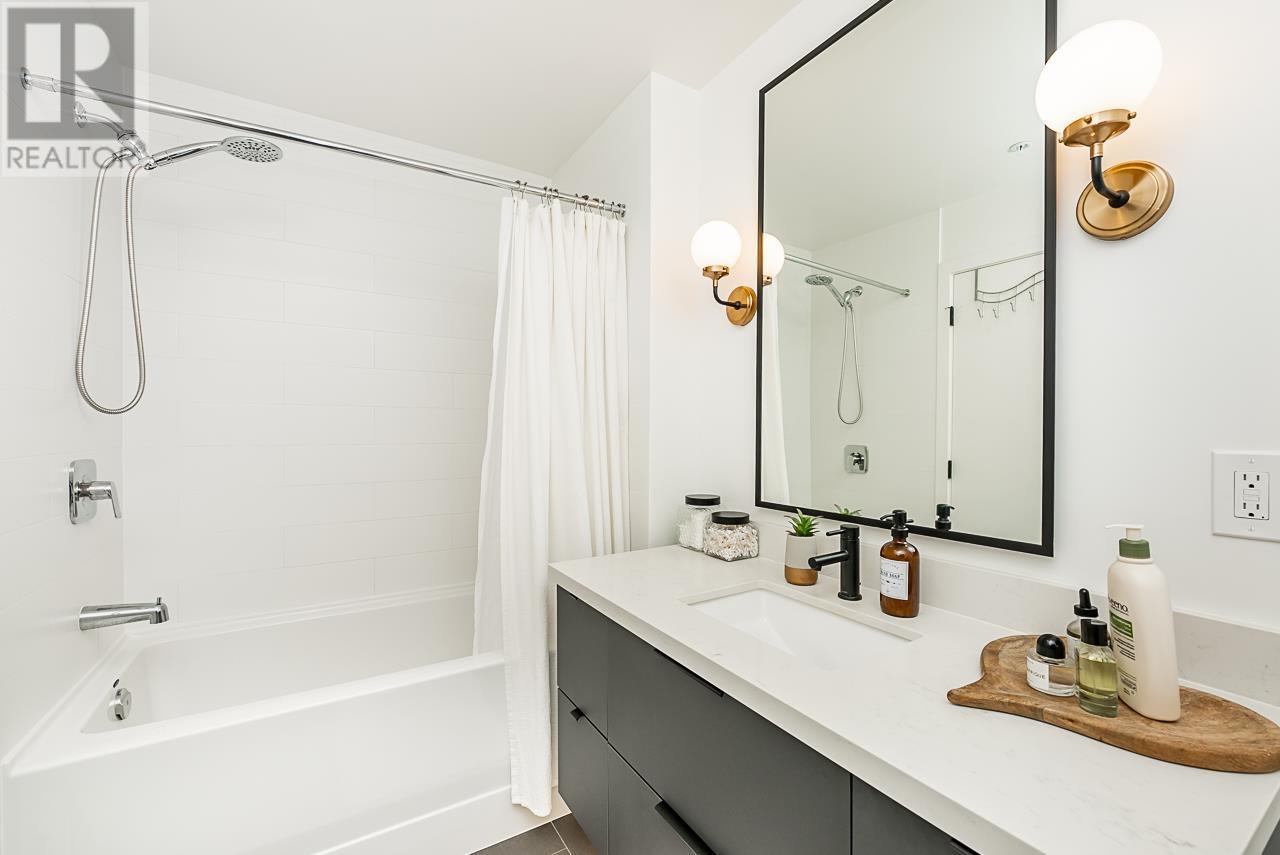 411 3038 St George Street, Port Moody, British Columbia  V3H 2H7 - Photo 10 - R2973006