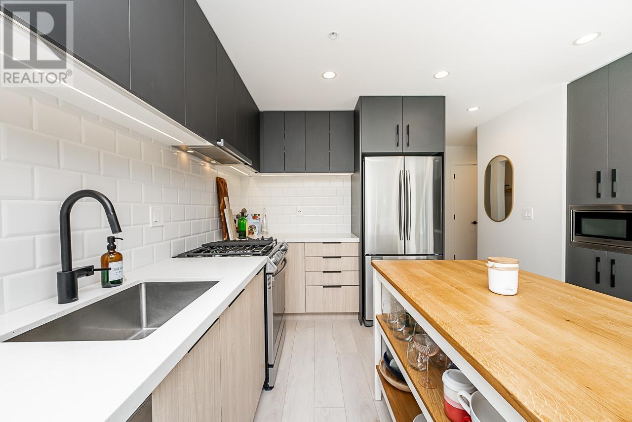 411 3038 St George Street, Port Moody, British Columbia  V3H 2H7 - Photo 6 - R2973006