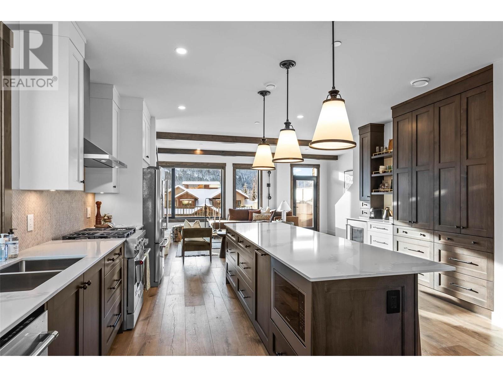 7000 Mcgillivray Lake Drive Unit# 9, Sun Peaks, British Columbia  V0E 5N0 - Photo 6 - 10337487