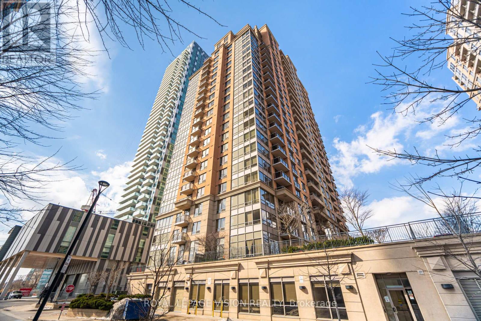 Property at PH20 - 5233 DUNDAS STREET W image 1