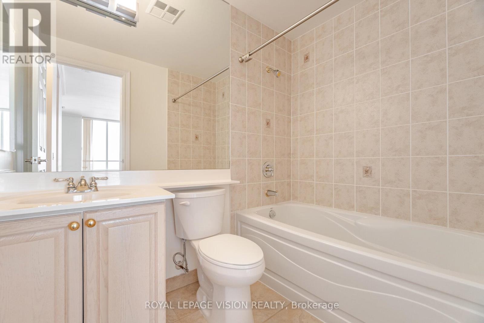 Ph20 - 5233 Dundas Street W, Toronto, Ontario  M9B 6M1 - Photo 19 - W12000021